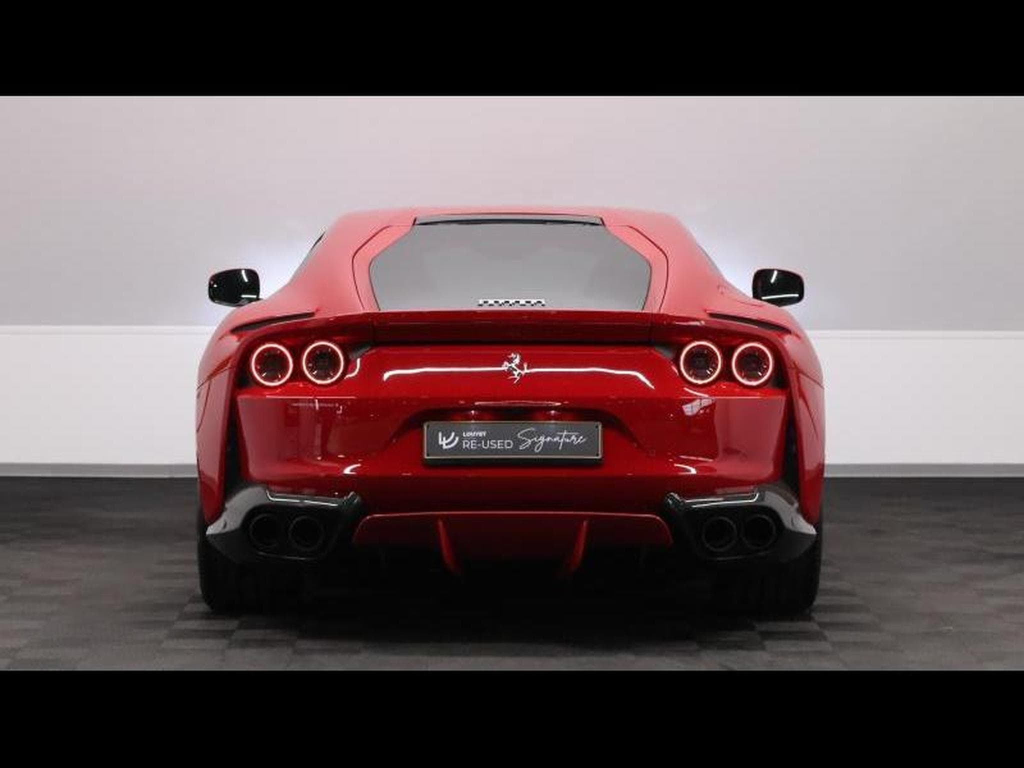 Ferrari 812 Superfast Rosso 70th anniversary (2019) - Foto 6