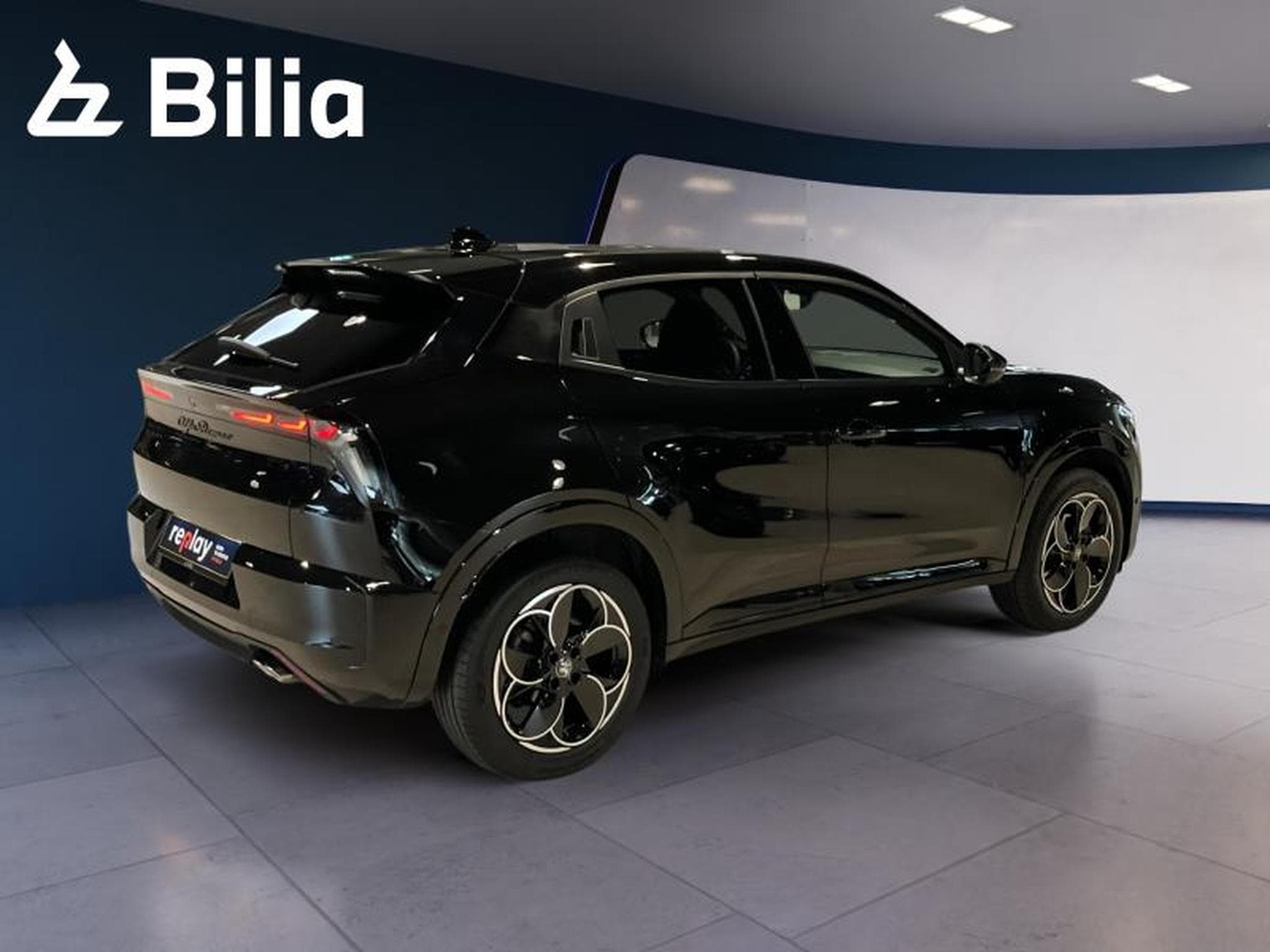 Alfa-Romeo Junior 1.2 Hybrid 136 eDCT6 TI (2025) - Photo 15