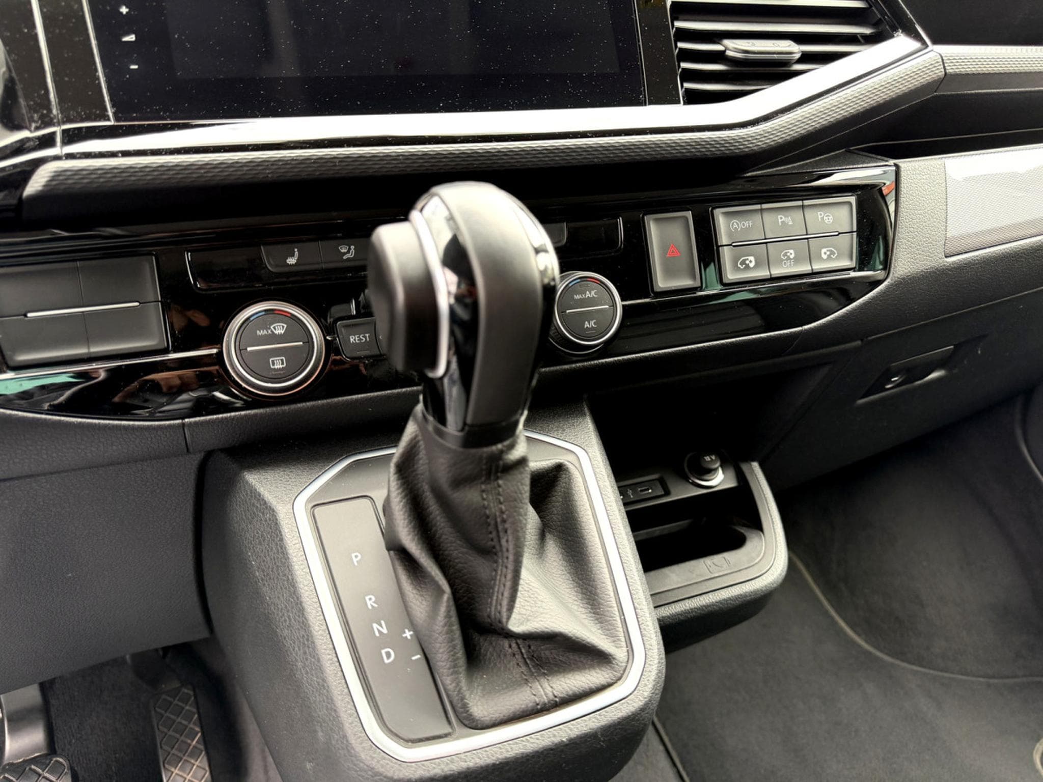 VW T6.1 2.0 TDI 204 ch 4MOTION Generation Six (2021) - Photo 22
