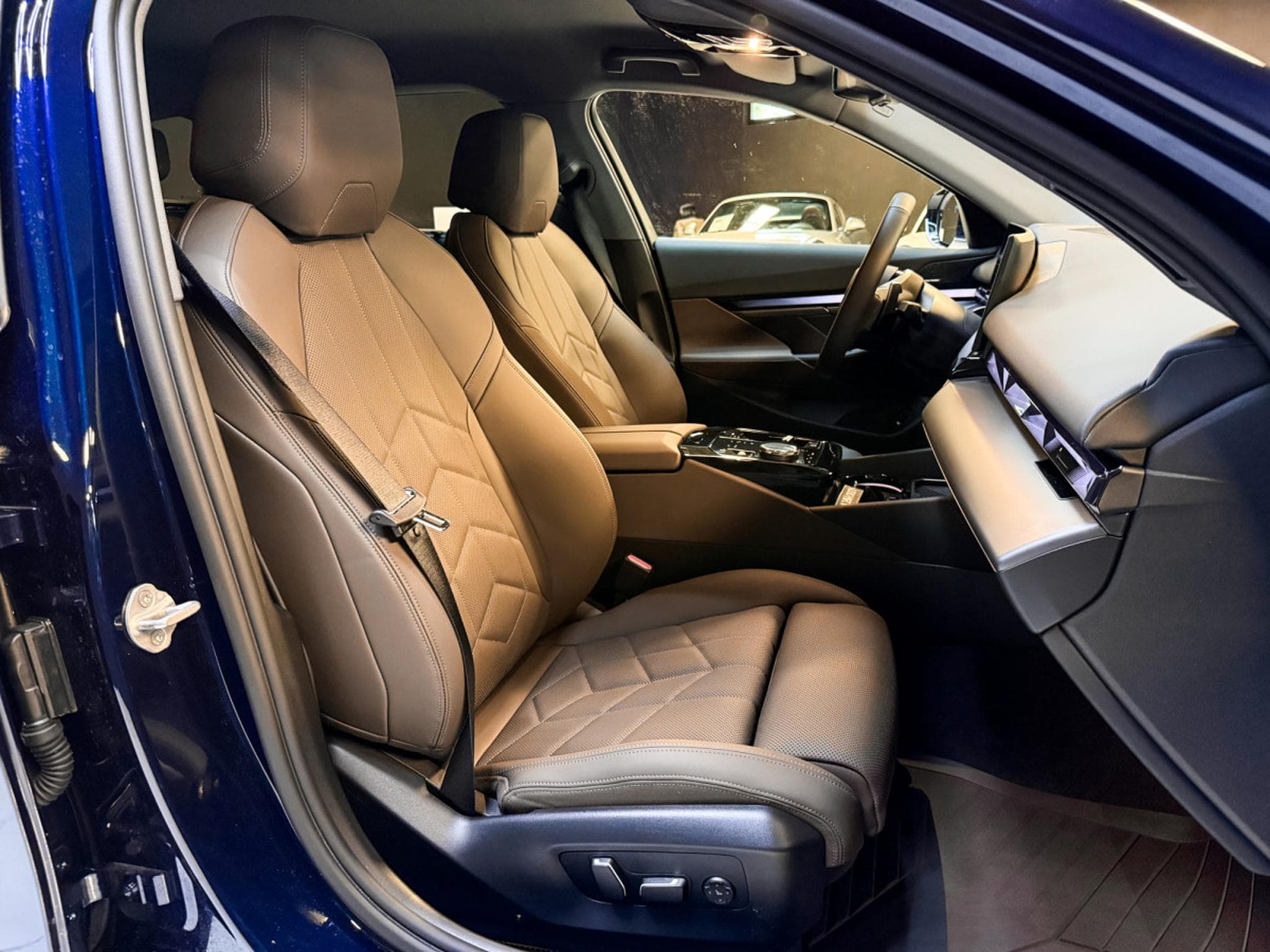 BMW 520 Touring (2025) - Foto 12