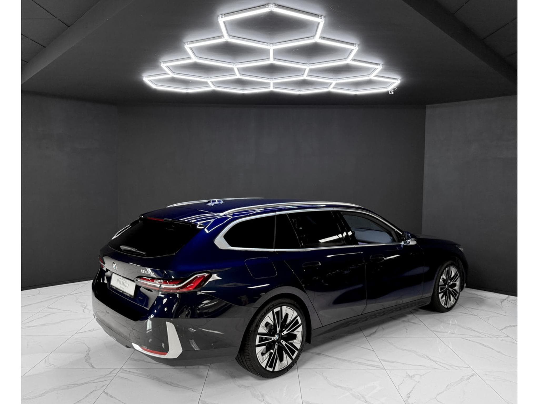 BMW 520 Touring (2025) - Foto 5
