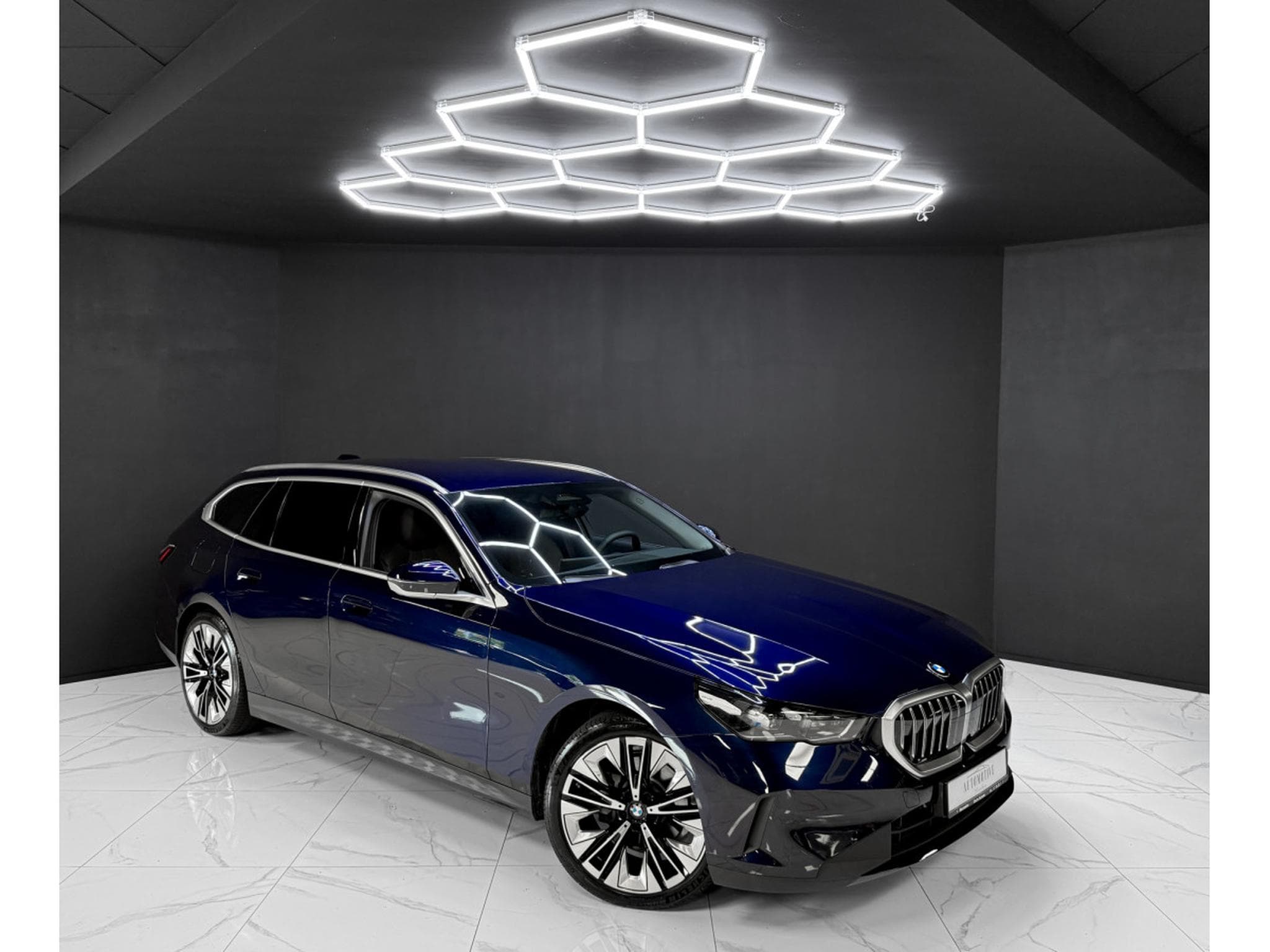 BMW 520 Touring (2025) - Foto 7