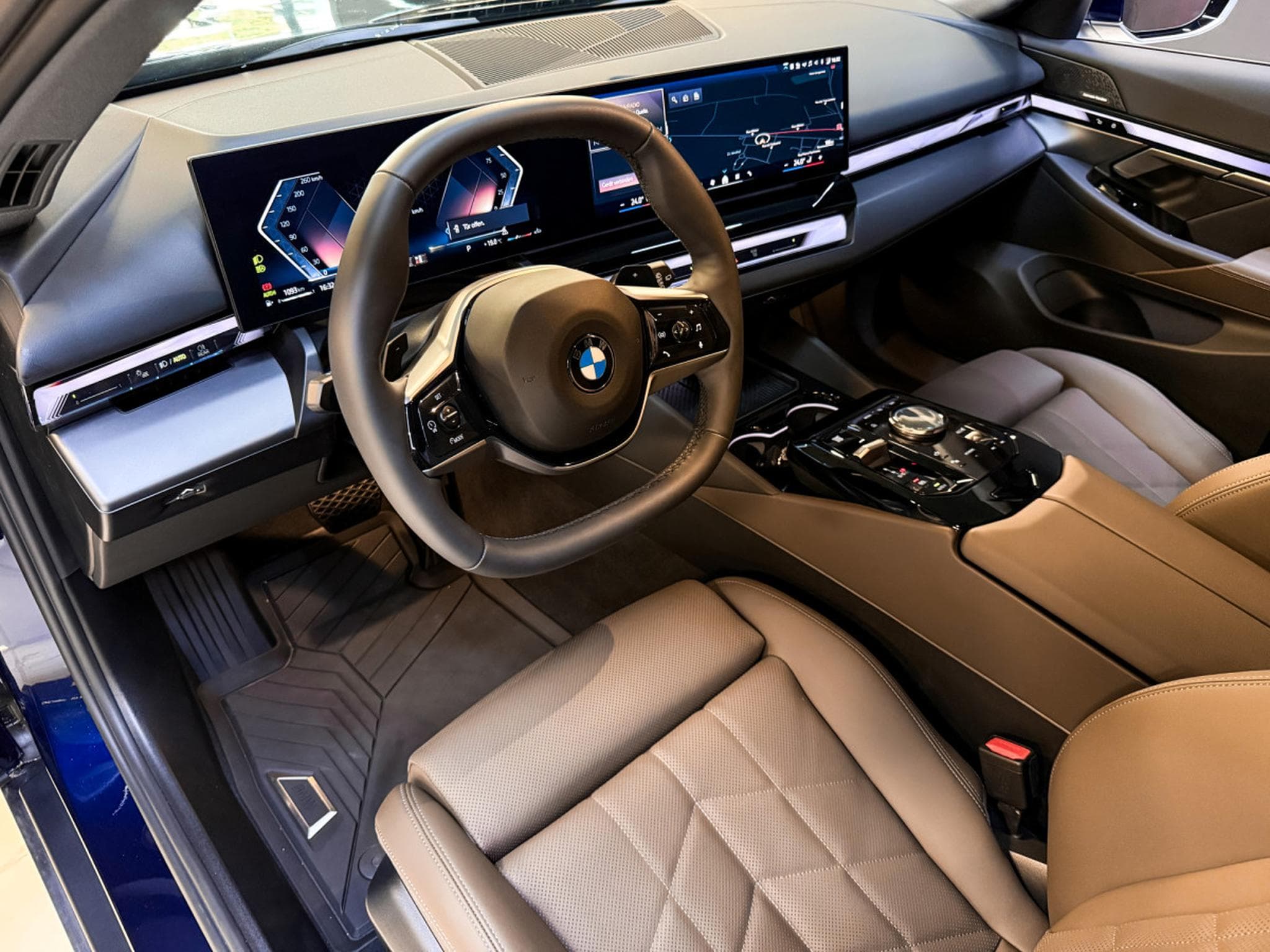 BMW 520 Touring (2025) - Foto 9