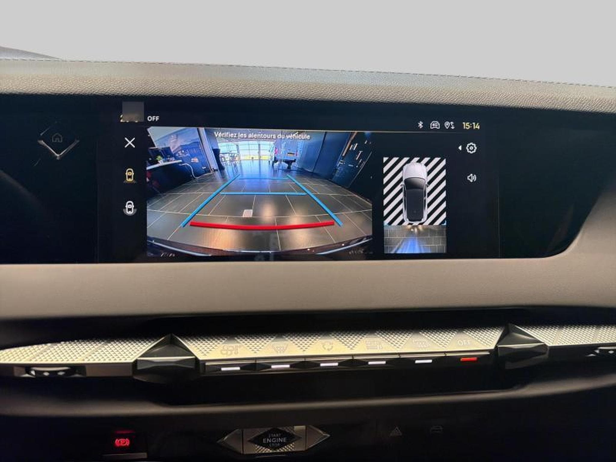 DS Automobiles DS4 ETOILE N°4 (2025) - Foto 17