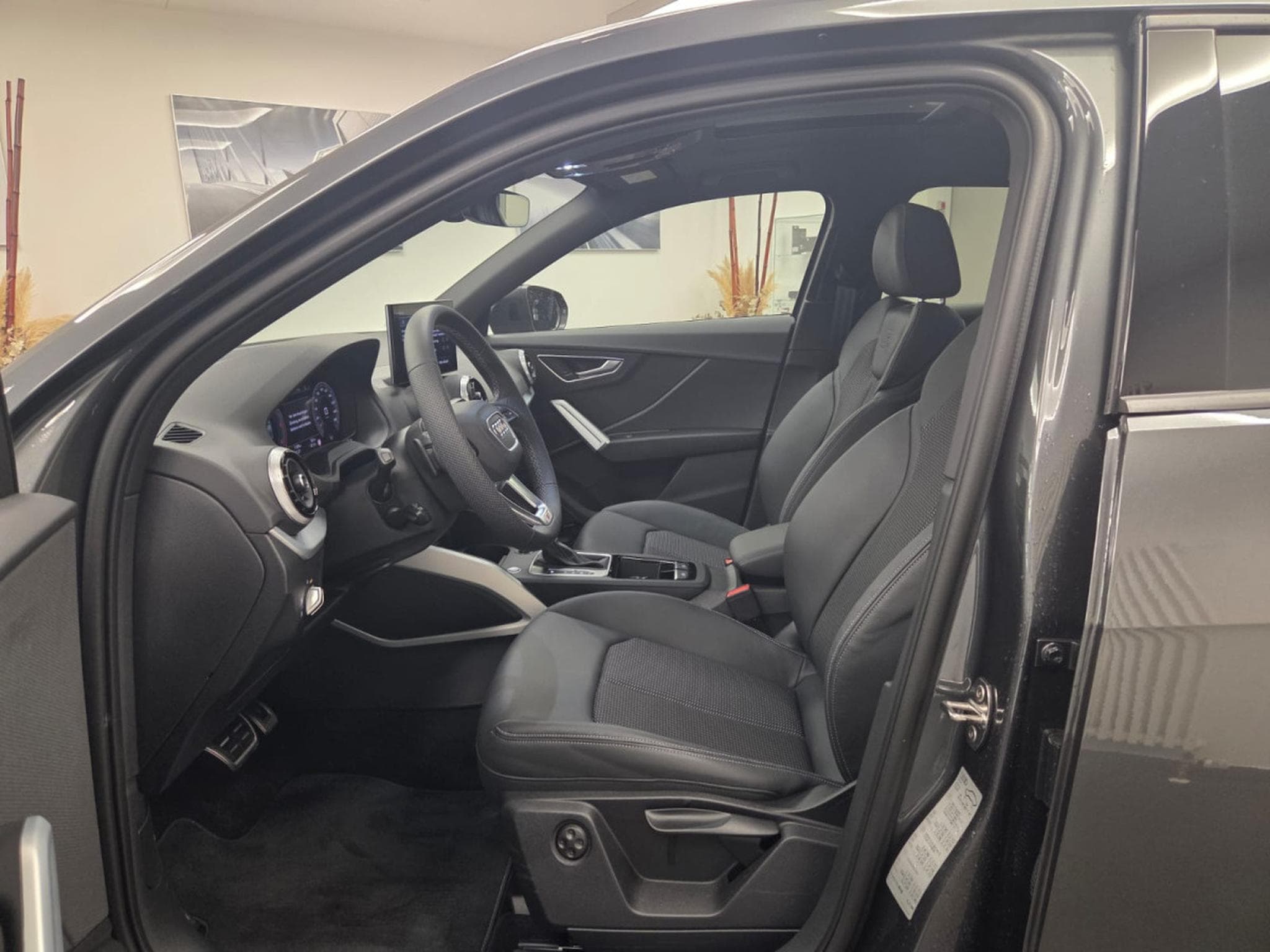 Audi Q2 S line 35 TDI 150 CH / 110 KW S tronic (2025) - Foto 3