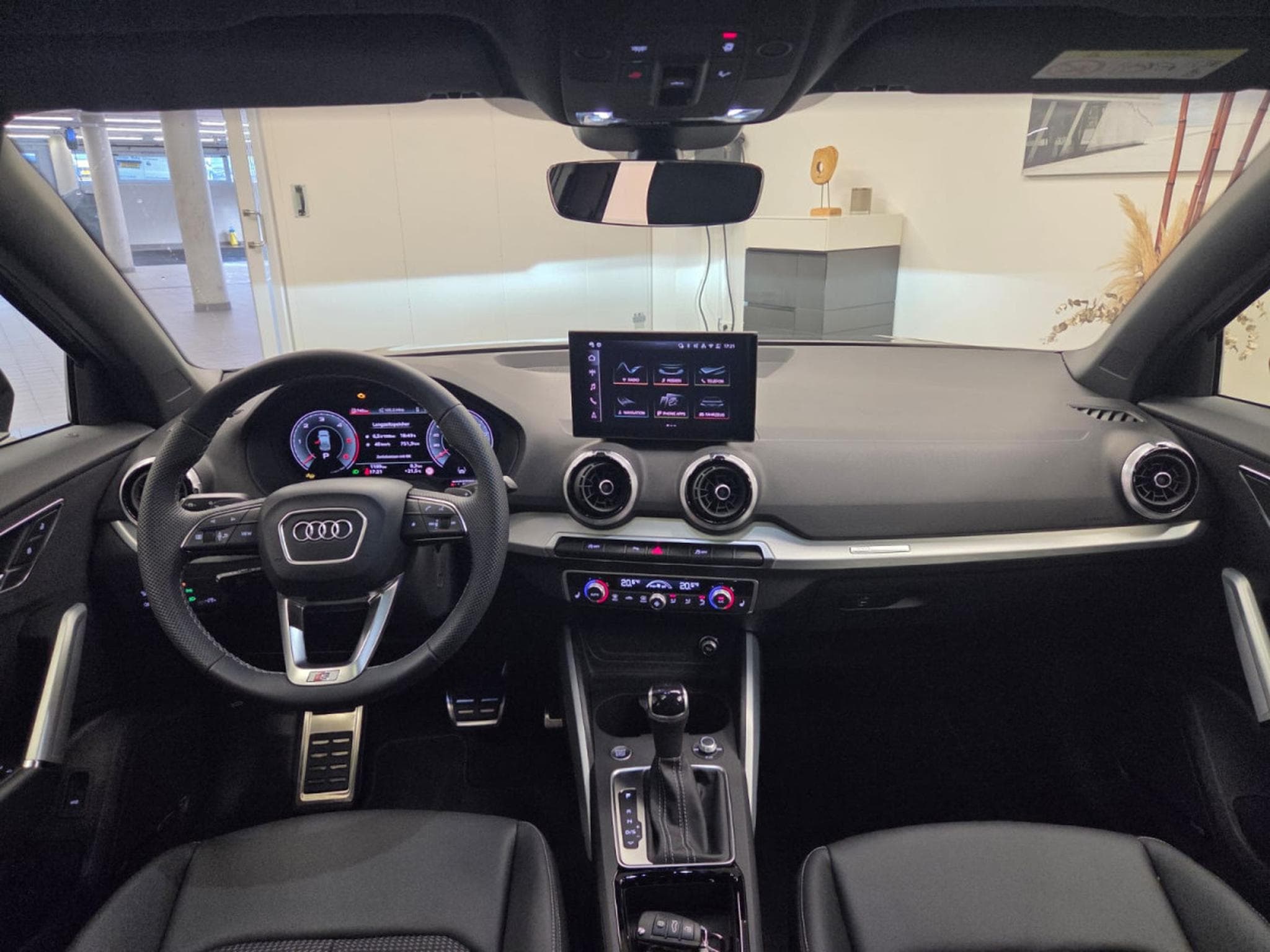 Audi Q2 S line 35 TDI 150 CH / 110 KW S tronic (2025) - Foto 5