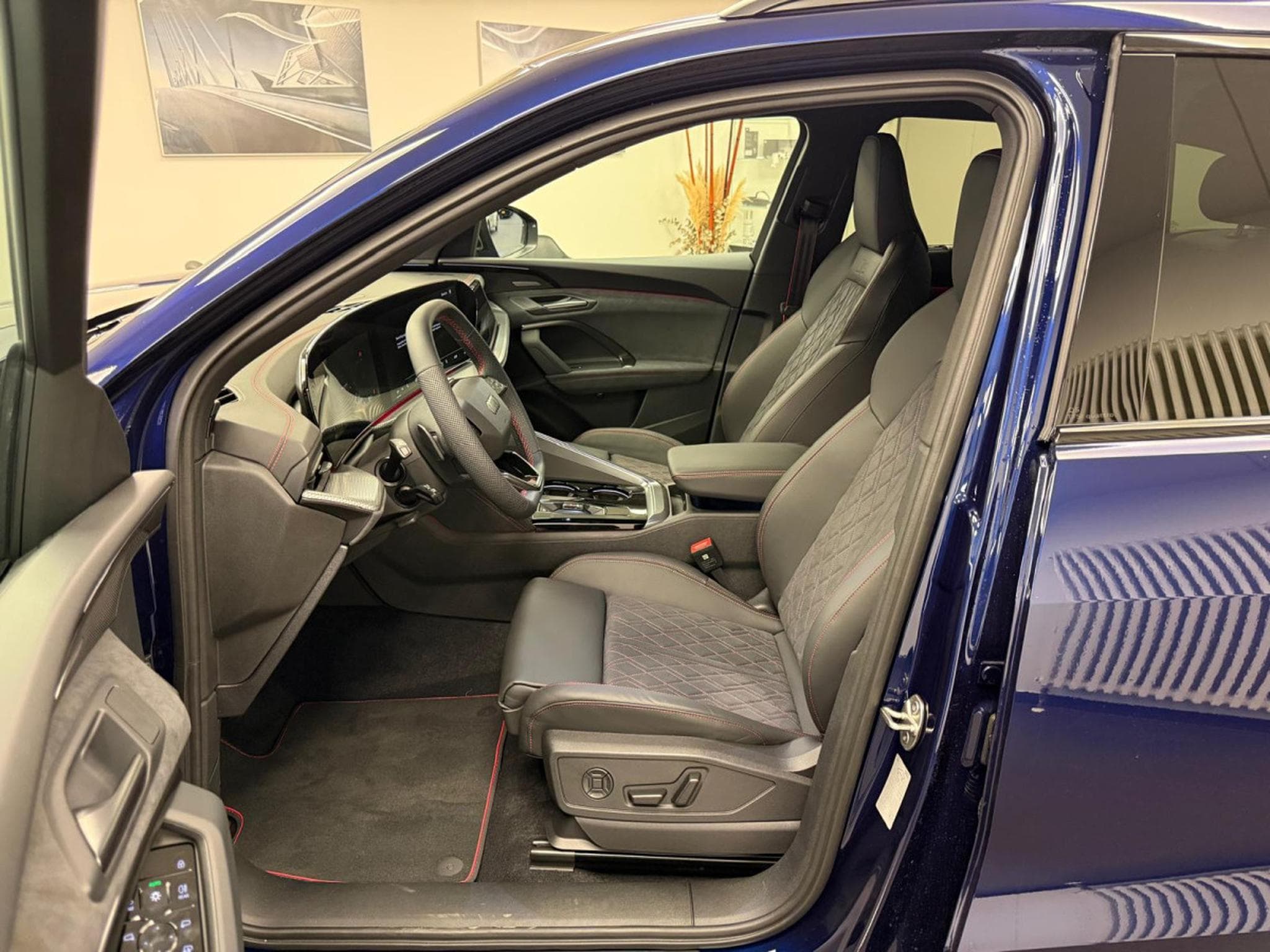 Audi Q5 SUV S line 204 CH / 150 KW TFSI quattro S tronic (2026) - Foto 3