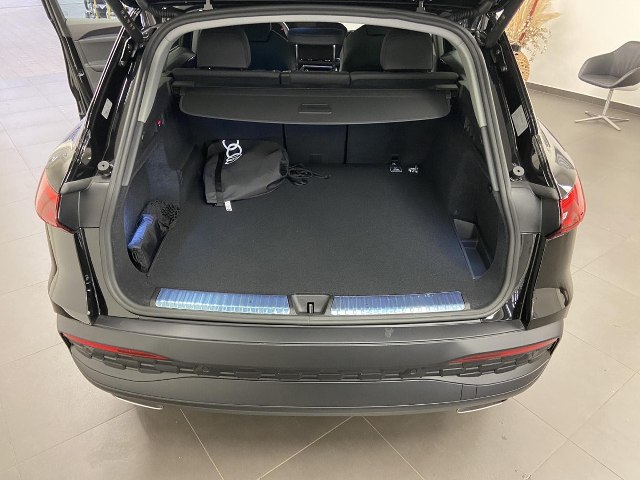 Audi Q5 SUV e-hybrid 299 CH / 220 KW quattro S tronic (2025) - Foto 8