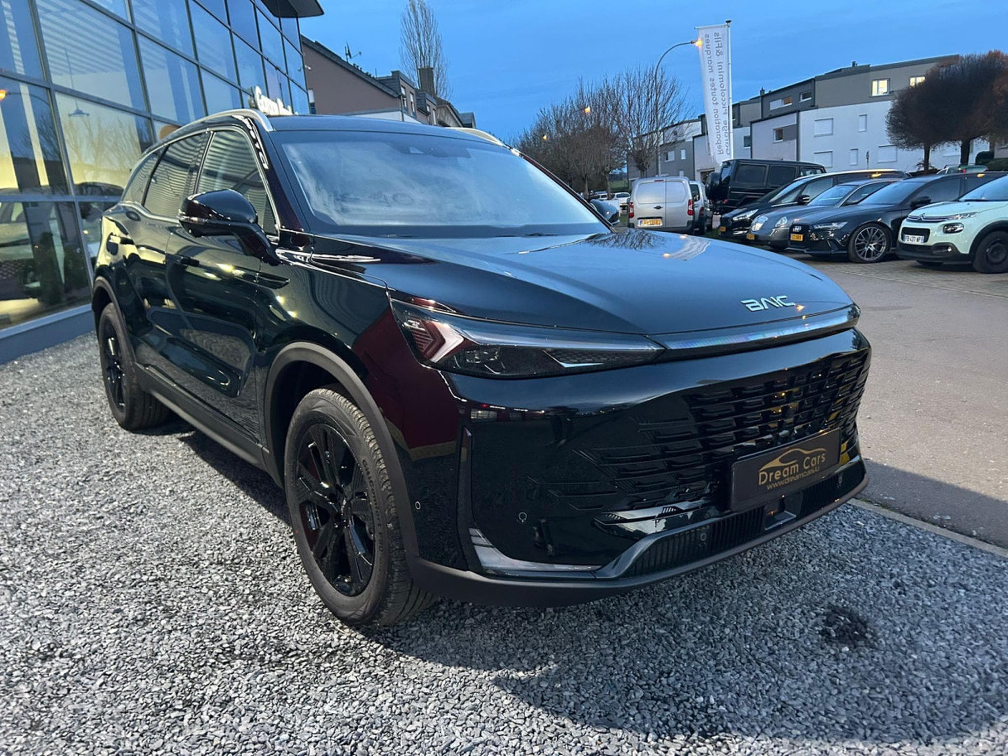 Baic X75 1.5 TURBO AUTO FULL OPTIONS (2026) - Foto 5