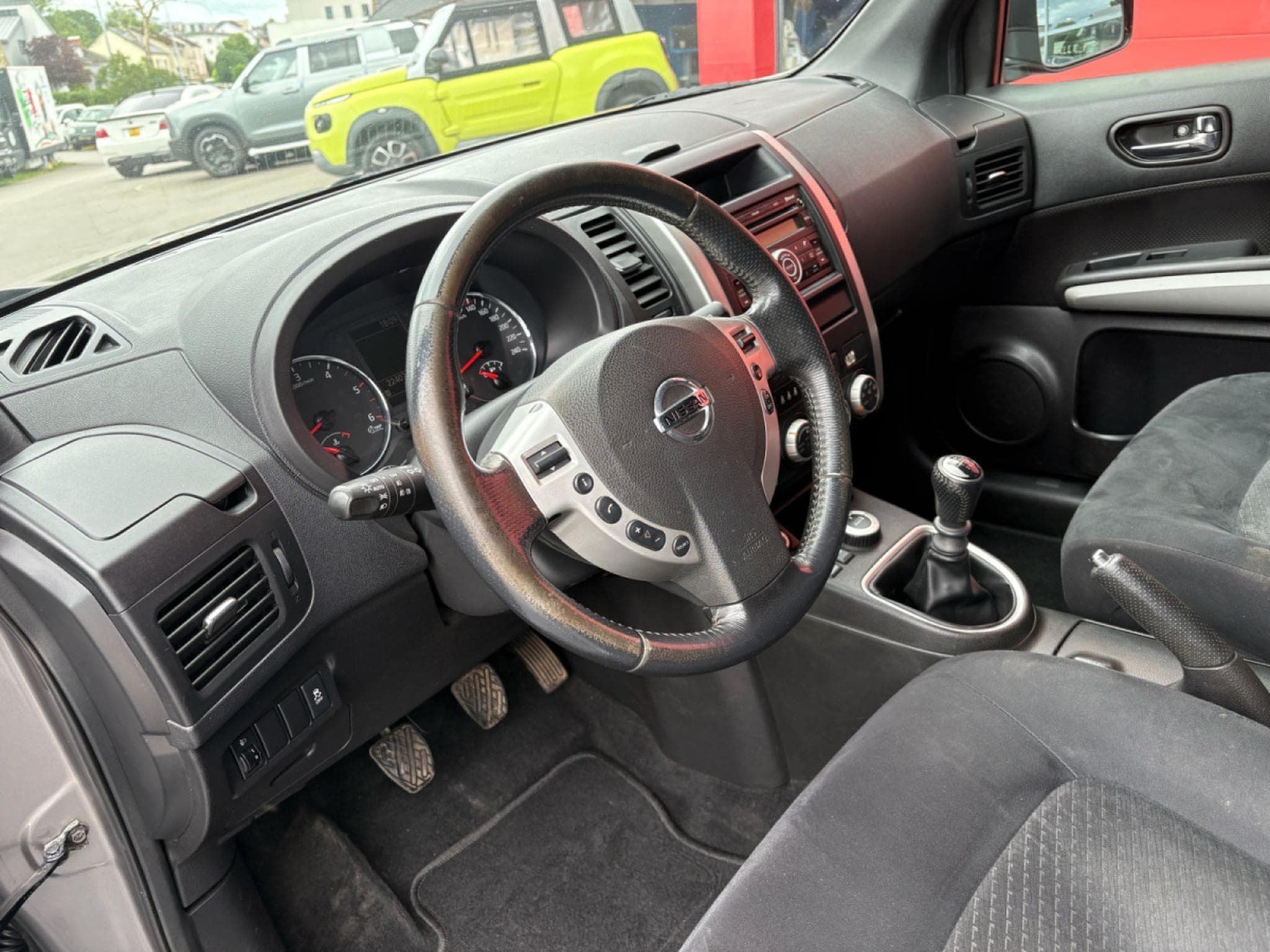 Nissan X-Trail DCI 150 4X4 (2012) - Foto 10