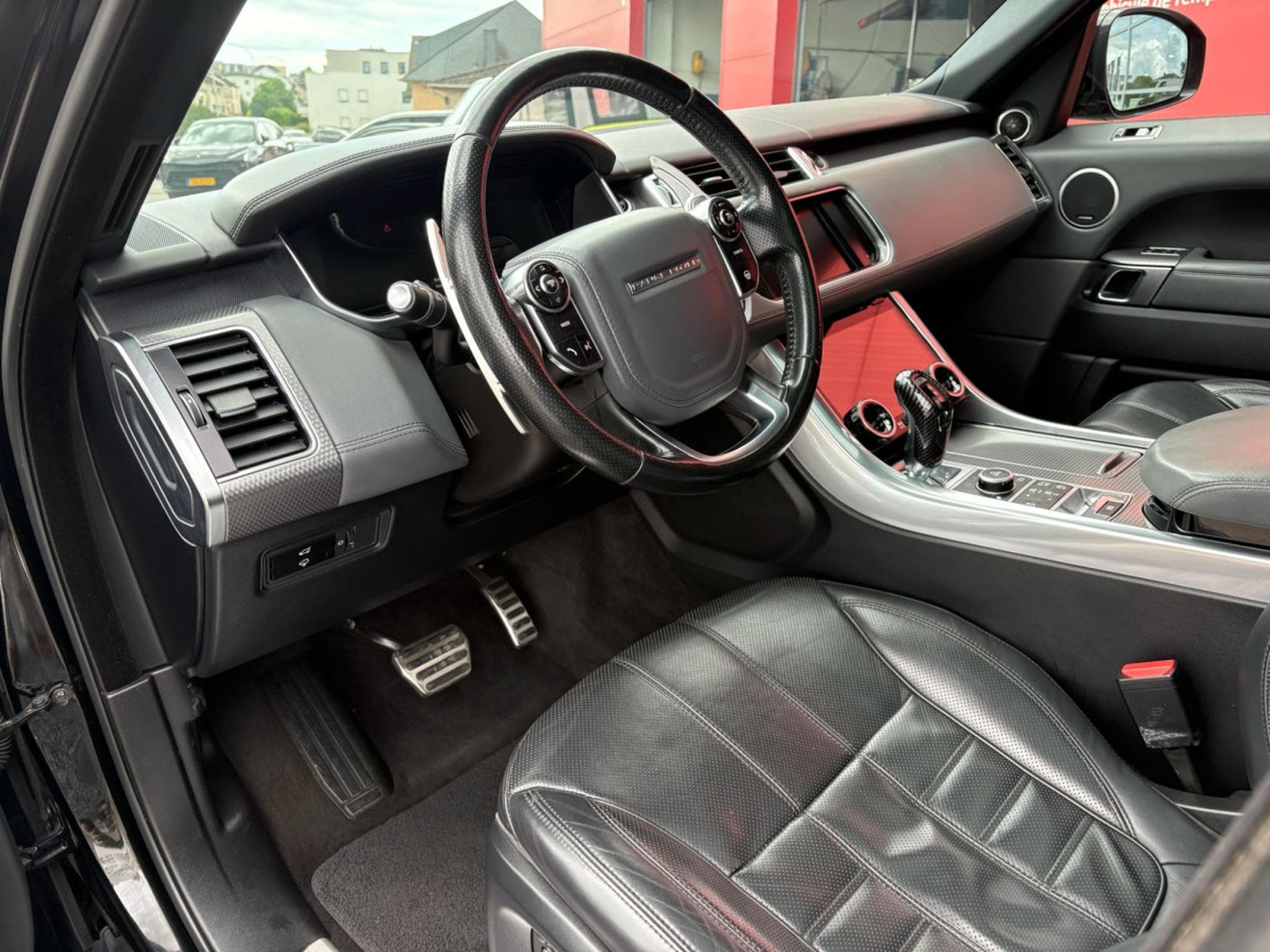 Land-Rover Range Rover Sport 5.0 LITRES 510CH 7 PLACES (2015) - Foto 12