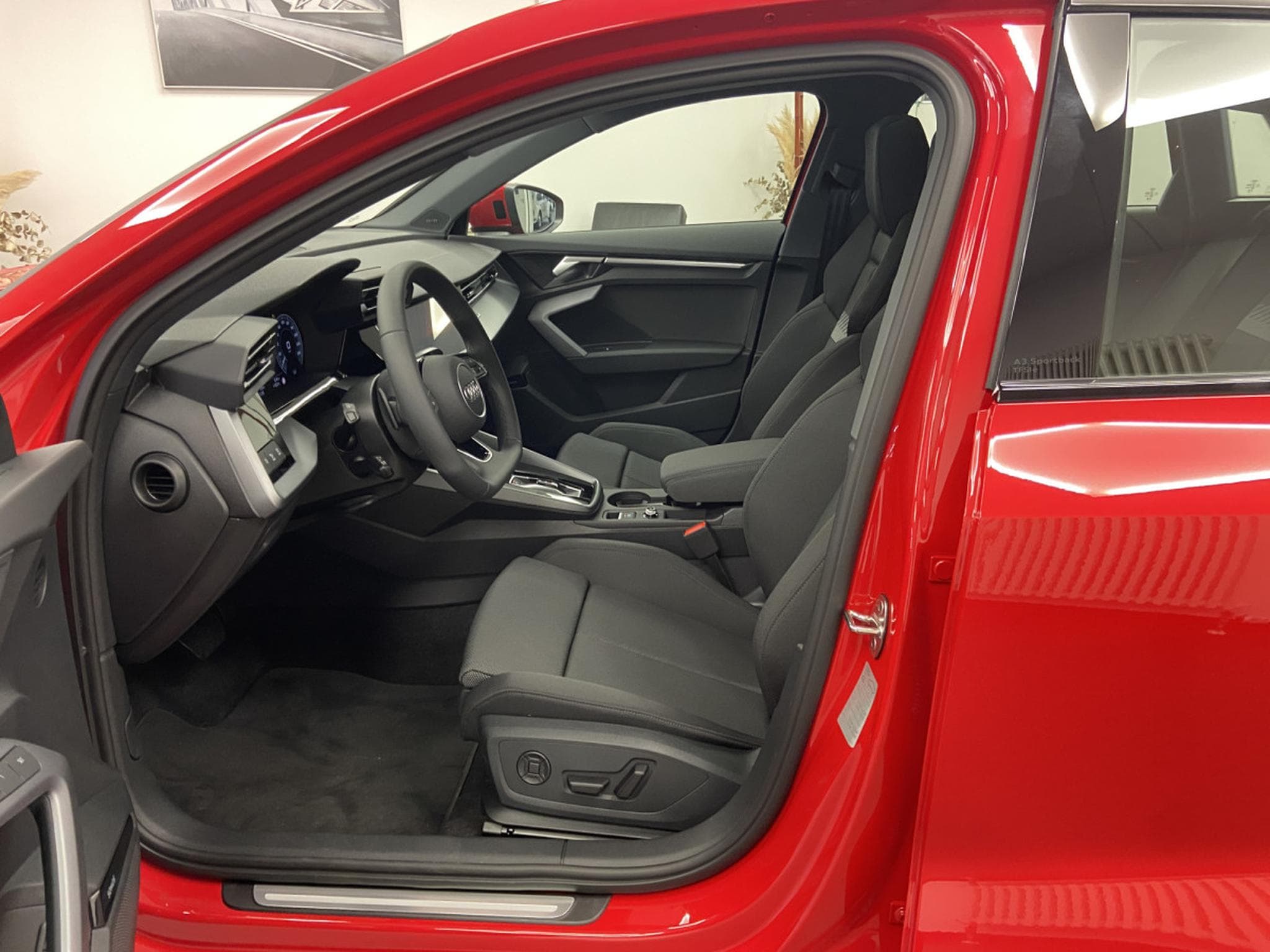 Audi A3 Sportback S line 40 TFSI e 204 CV / 150 kW S tronic (2025) - Foto 4