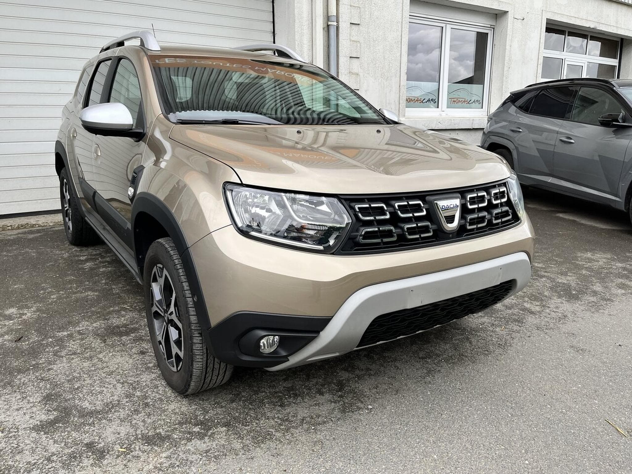 Dacia Duster 4x4 PRESTIGE ESSENCE 125 CH FULL OPTIONS - GARANTIE 12 MOIS (2018) - Foto 10