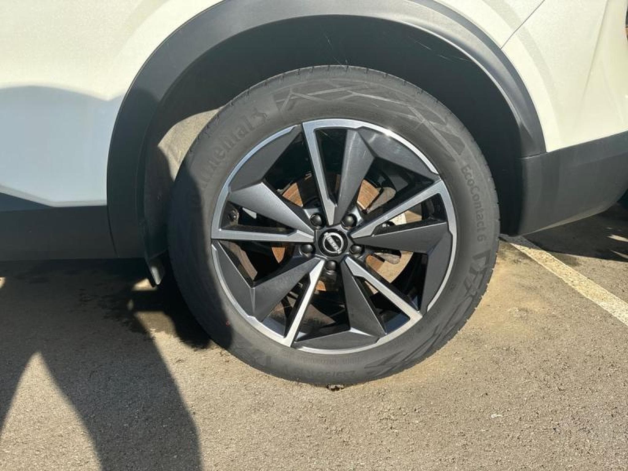 Nissan Qashqai TEKNA (2024) - Foto 6