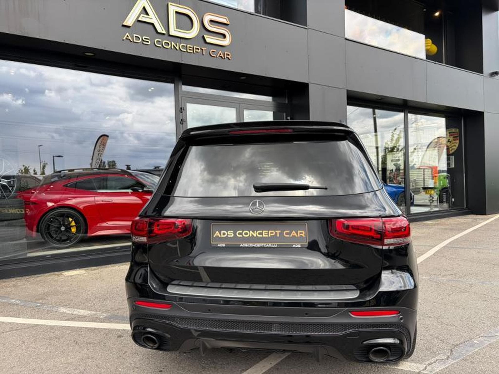 Mercedes GLB 35 AMG GLB 35 AMG 4MATIC (2023) - Photo 17