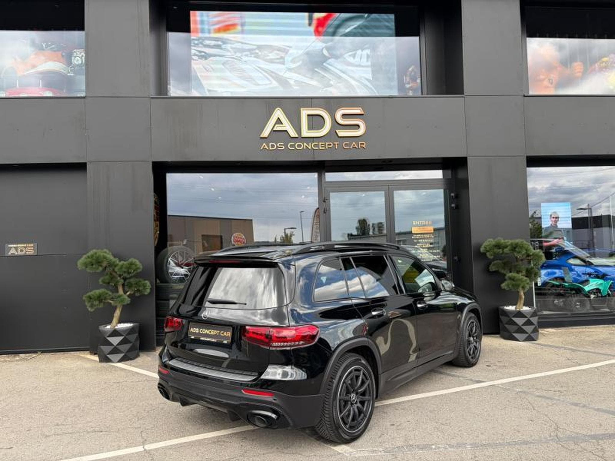 Mercedes GLB 35 AMG GLB 35 AMG 4MATIC (2023) - Photo 18