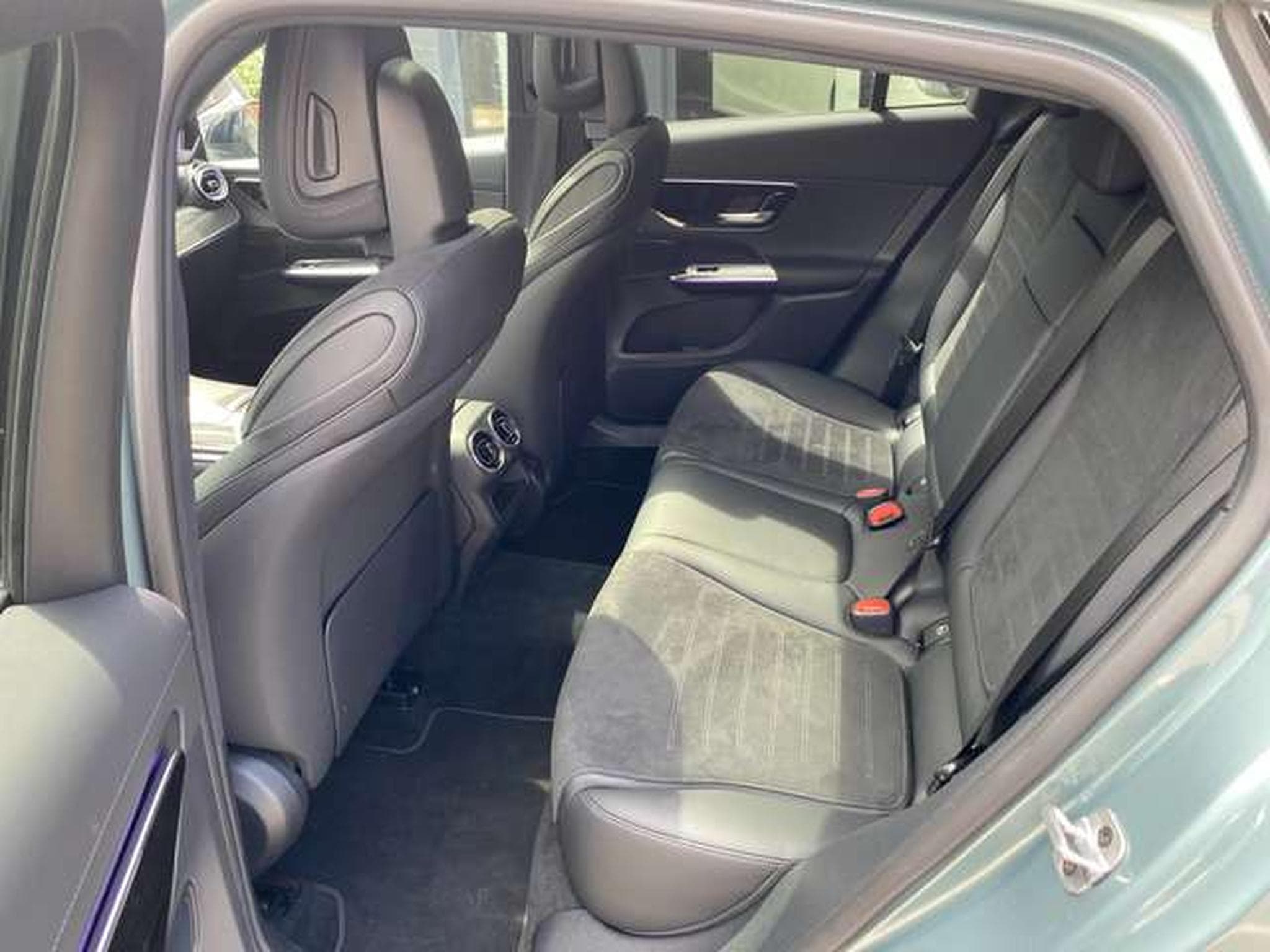 Mercedes GLC 200 GLC 200 4Matic 9G-TRONIC STAR Edition AMG Line (2025) - Photo 19