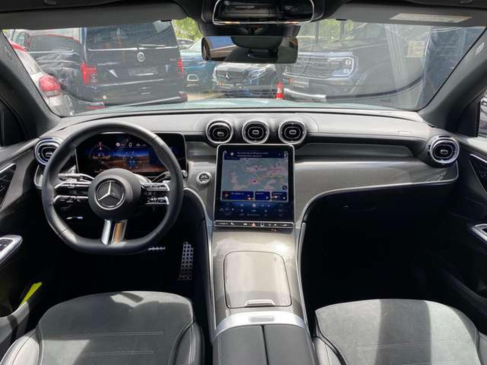 Mercedes GLC 200 GLC 200 4Matic 9G-TRONIC STAR Edition AMG Line (2025) - Photo 20