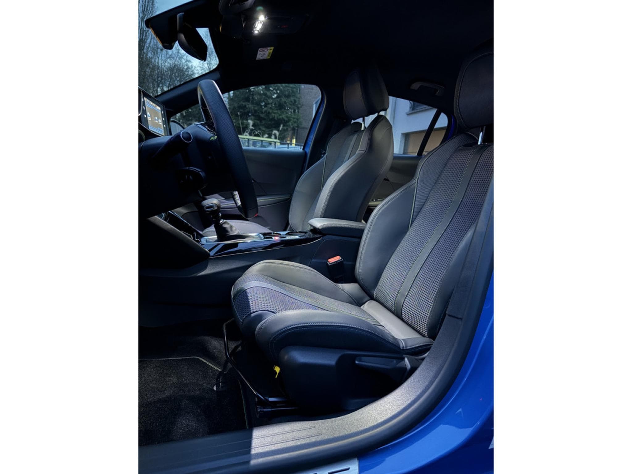 Peugeot 208 GT Line 101cv 6G (2020) - Photo 10