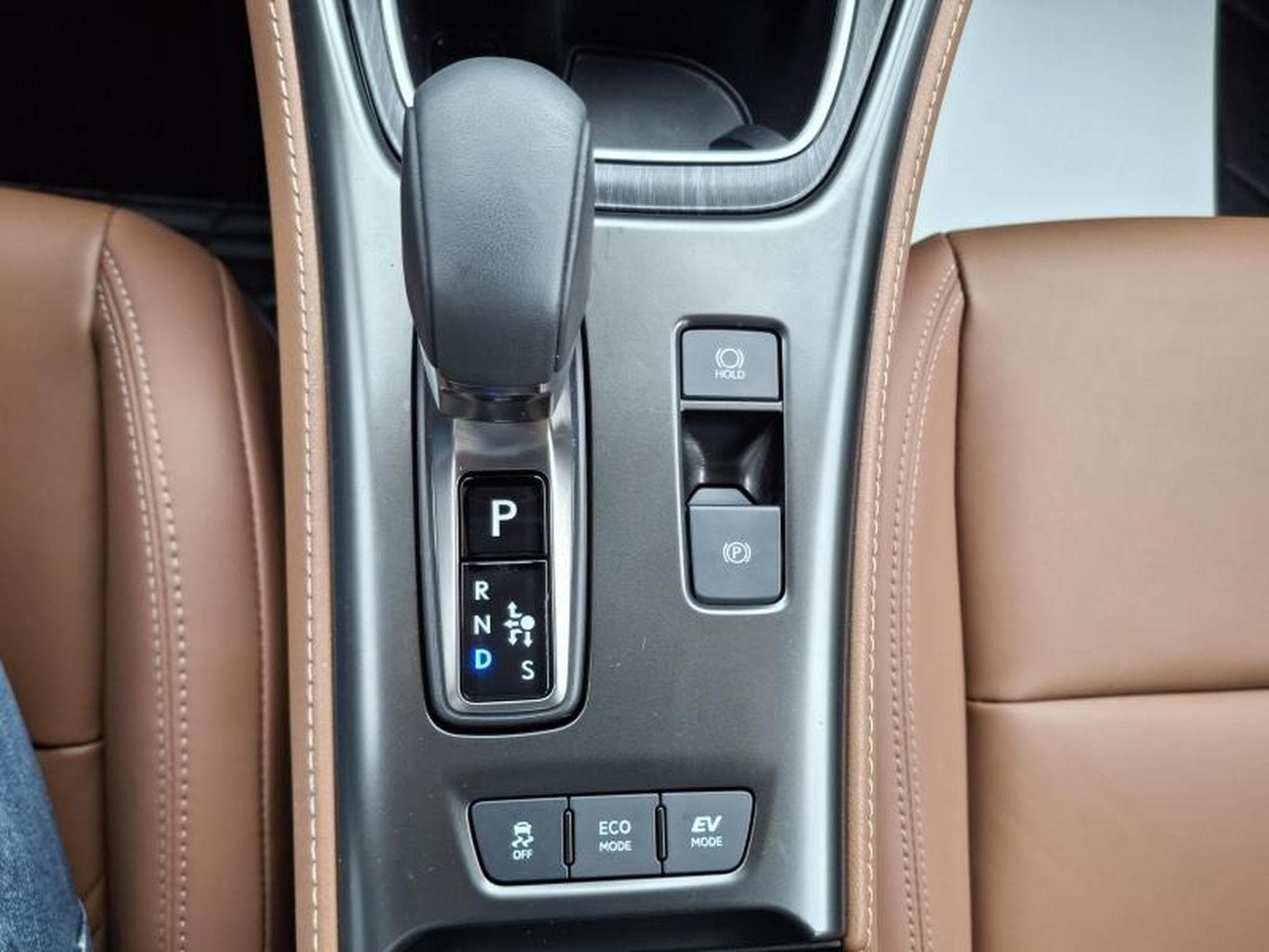 Lexus LBX Relax - Pack privilège (2024) - Foto 13