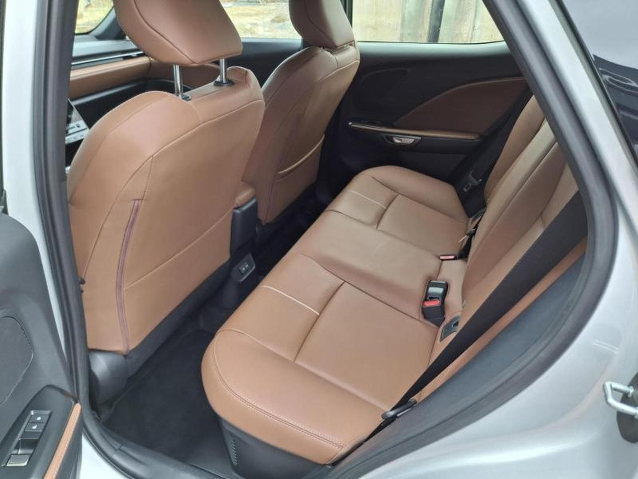Lexus LBX Relax - Pack privilège (2024) - Foto 6