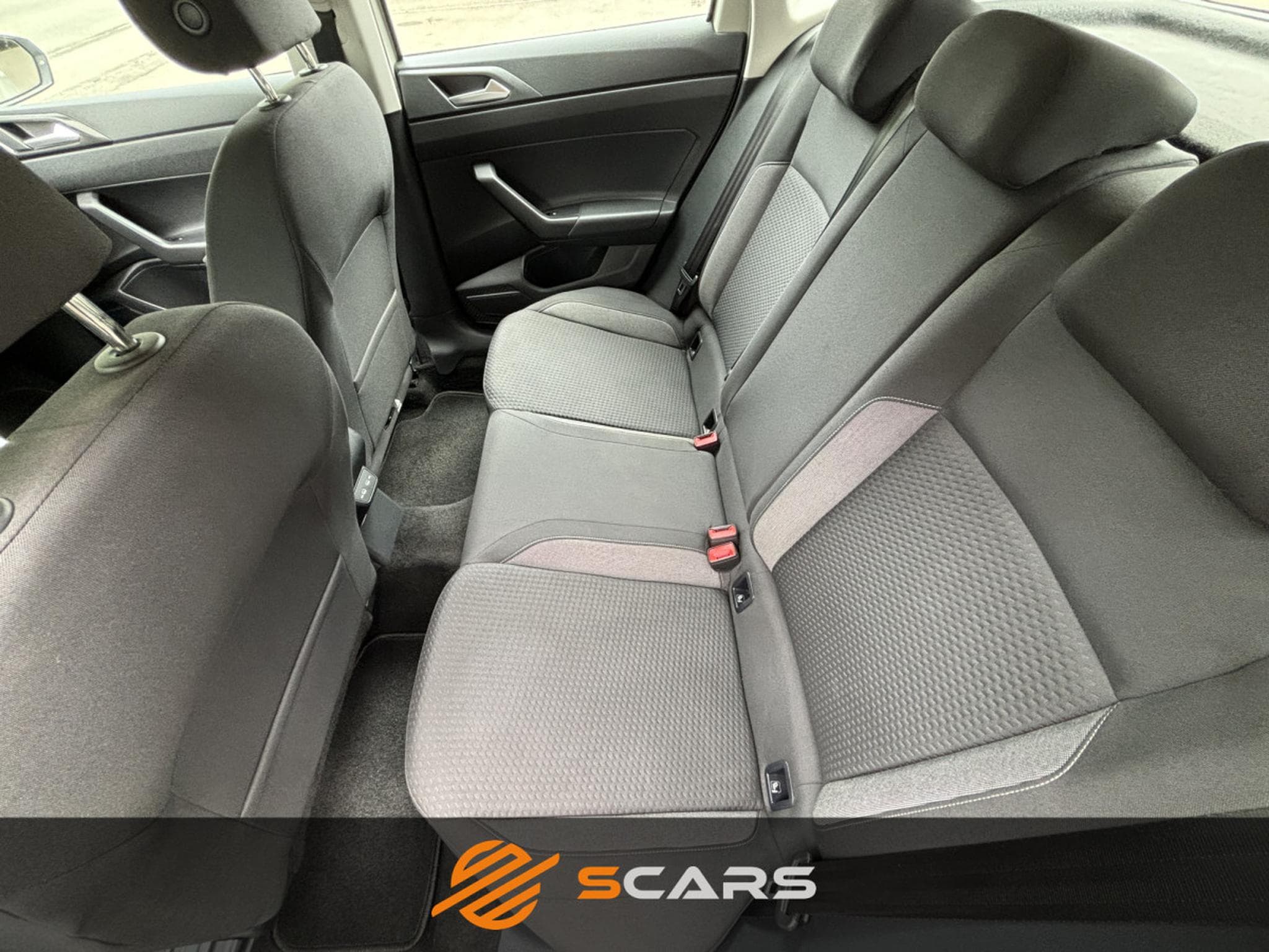 VW Polo 1.0 Tsi DSG 95cv (2023) - Foto 10