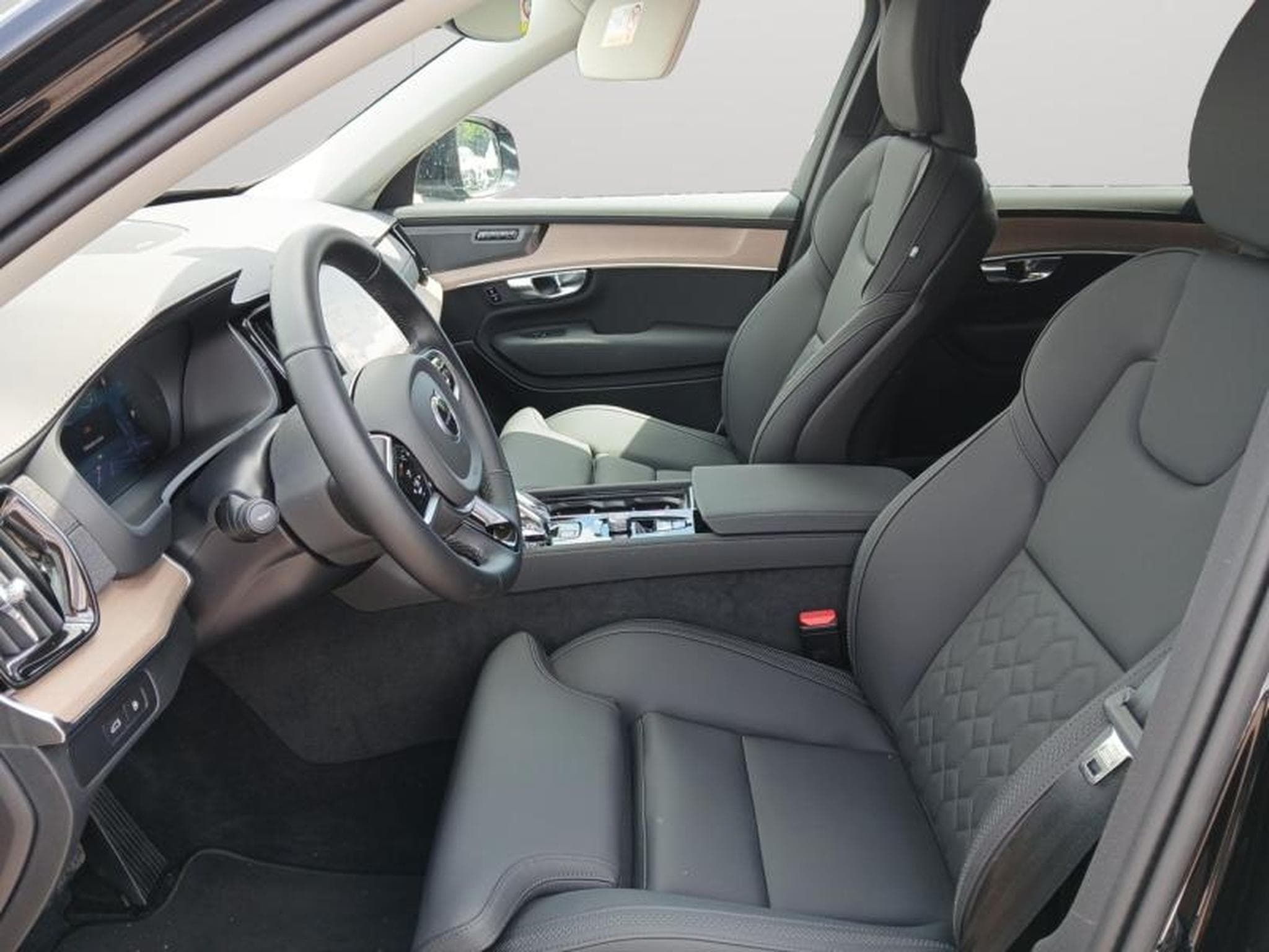 Volvo XC90 T8 Plus Bright / Hybride + Kit Hiver (2025) - Foto 12