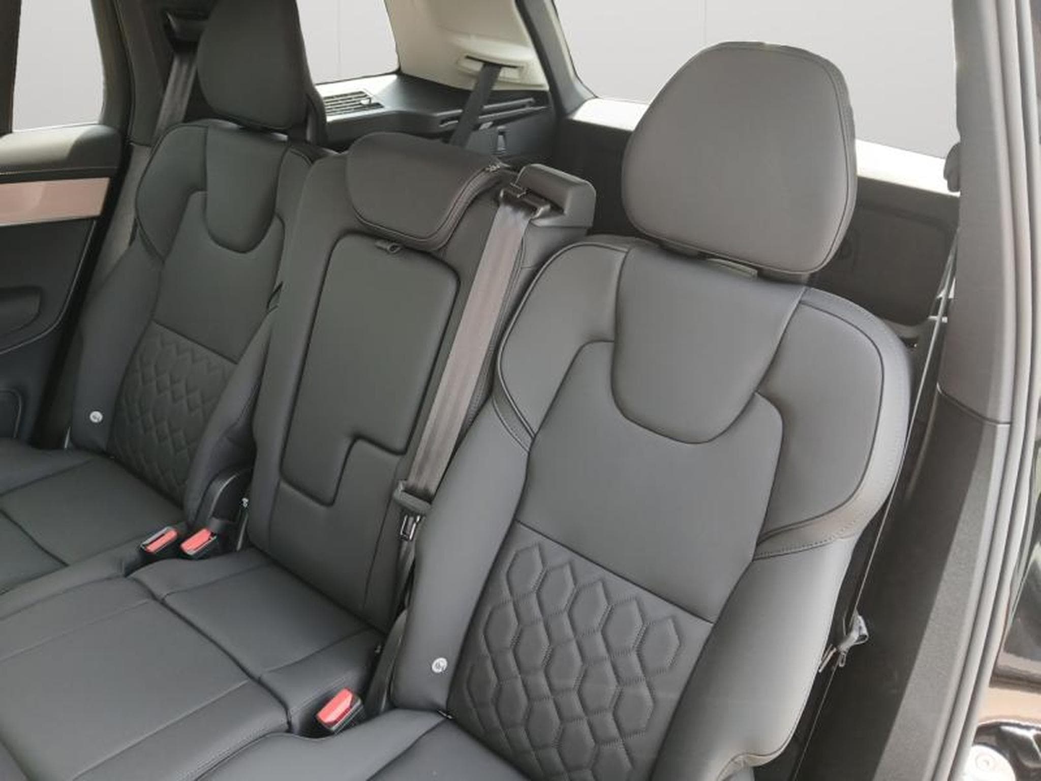 Volvo XC90 T8 Plus Bright / Hybride + Kit Hiver (2025) - Foto 15