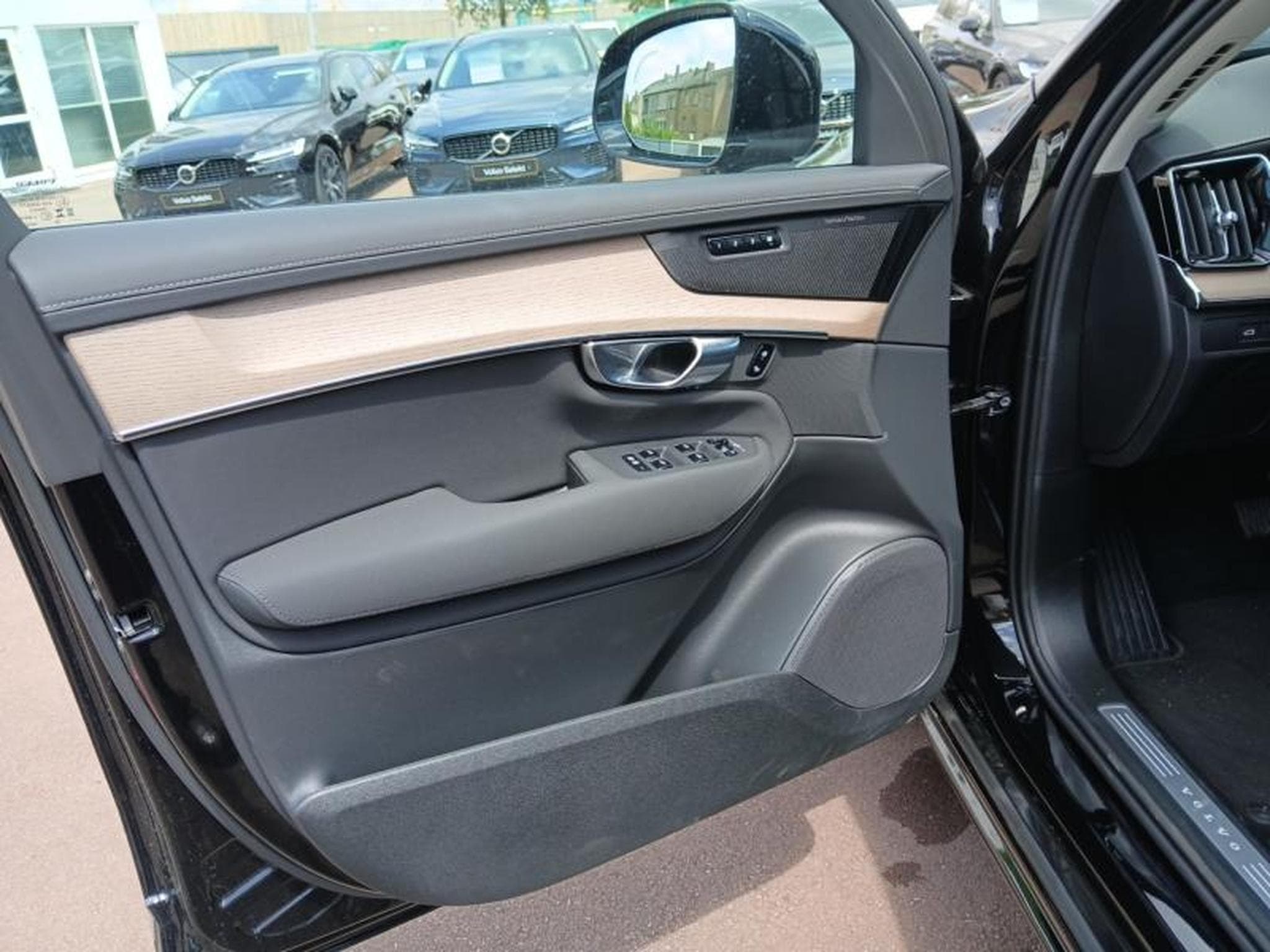 Volvo XC90 T8 Plus Bright / Hybride + Kit Hiver (2025) - Photo 20