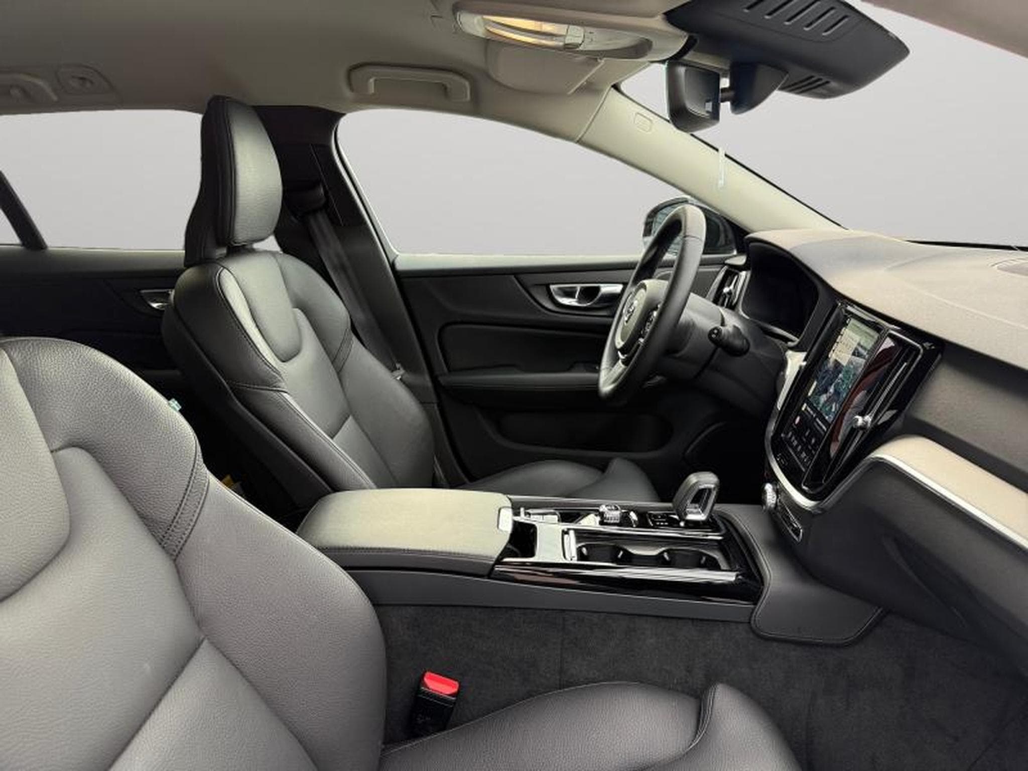 Volvo V60 T6 AWD Plus Dark / Hybride (2024) - Foto 15