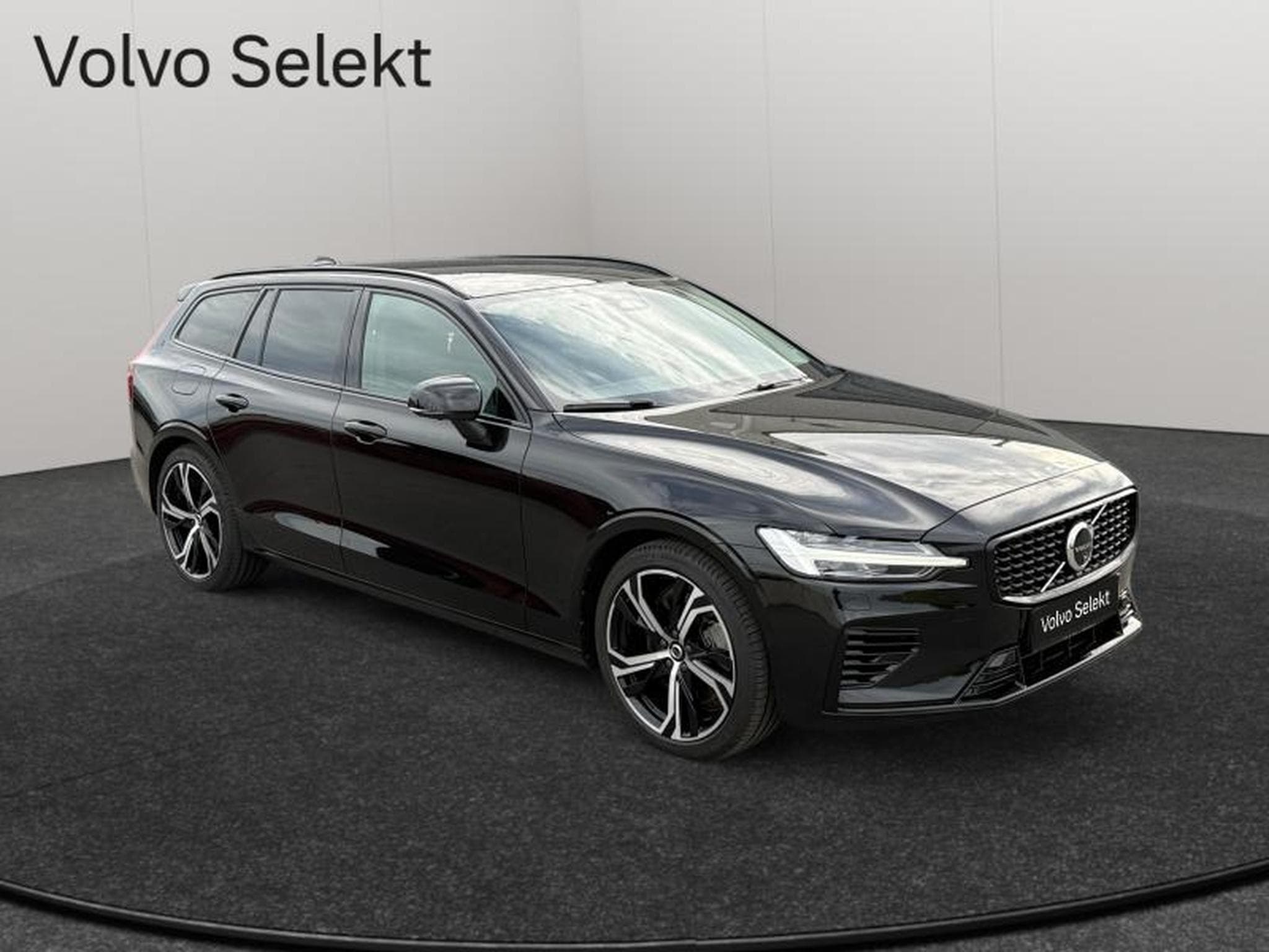 Volvo V60 T6 AWD Plus Dark / Hybride (2024) - Foto 7