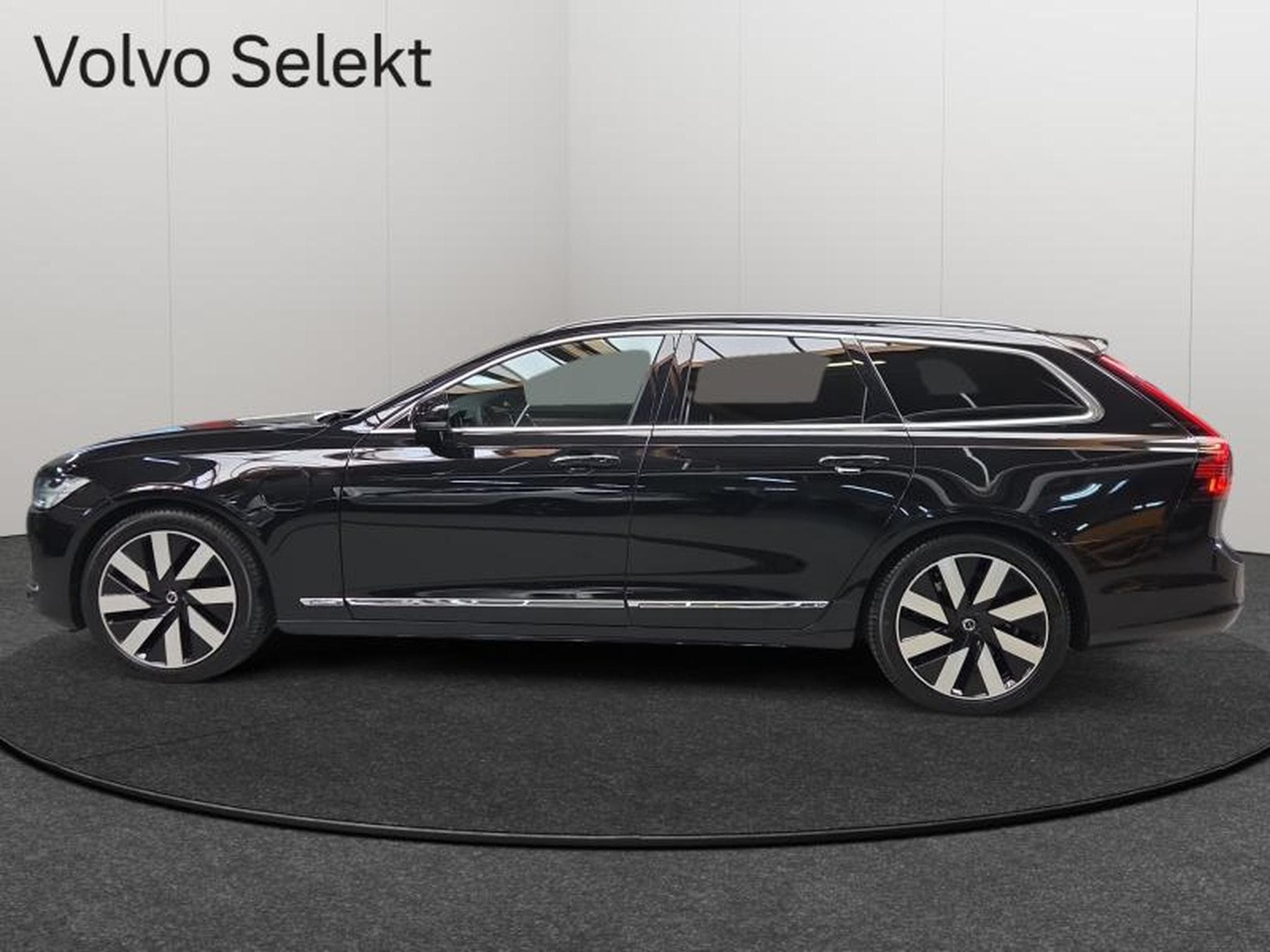 Volvo V90 T8 Inscription / Hybride (2024) - Foto 4