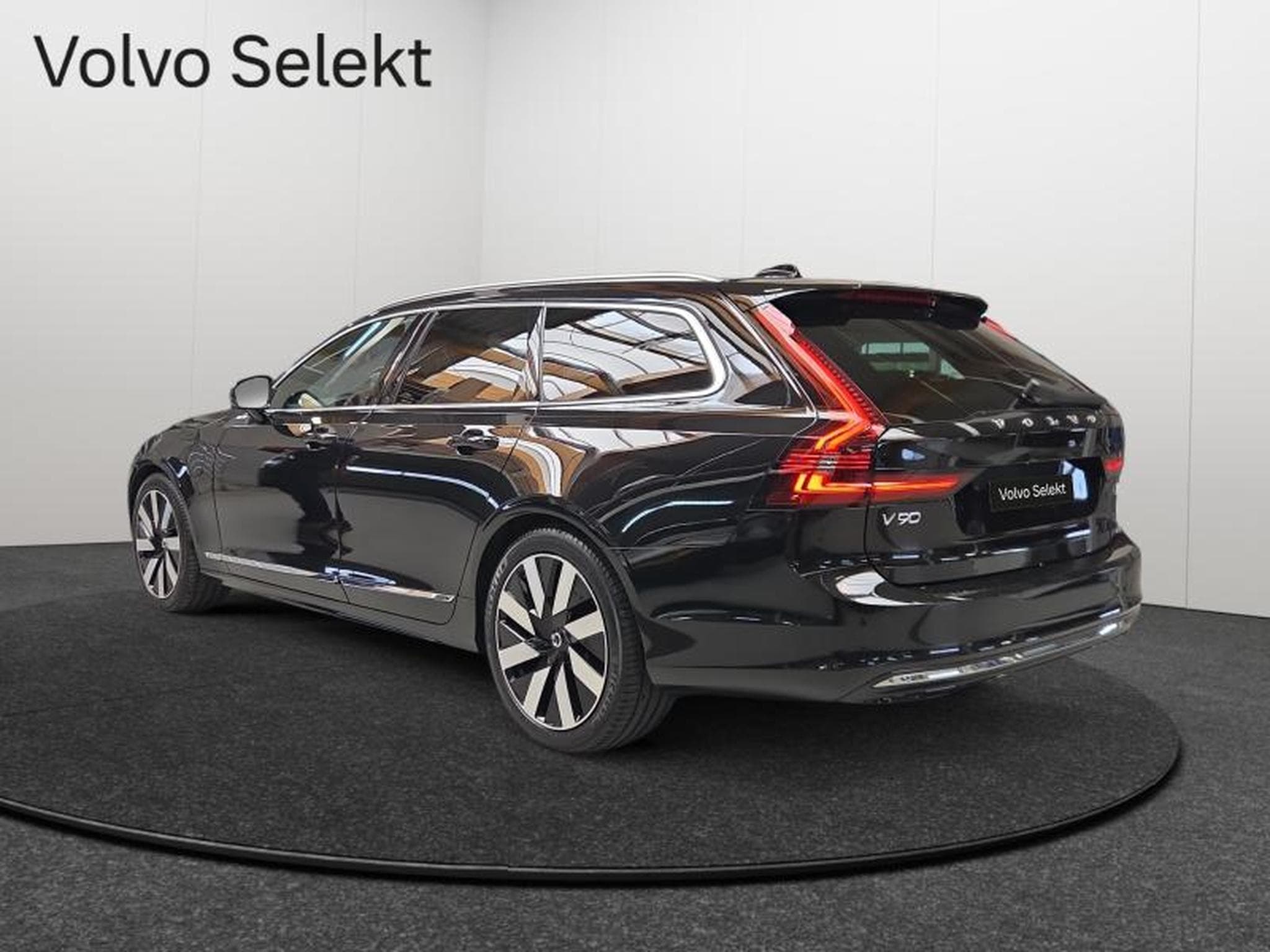 Volvo V90 T8 Inscription / Hybride (2024) - Foto 5