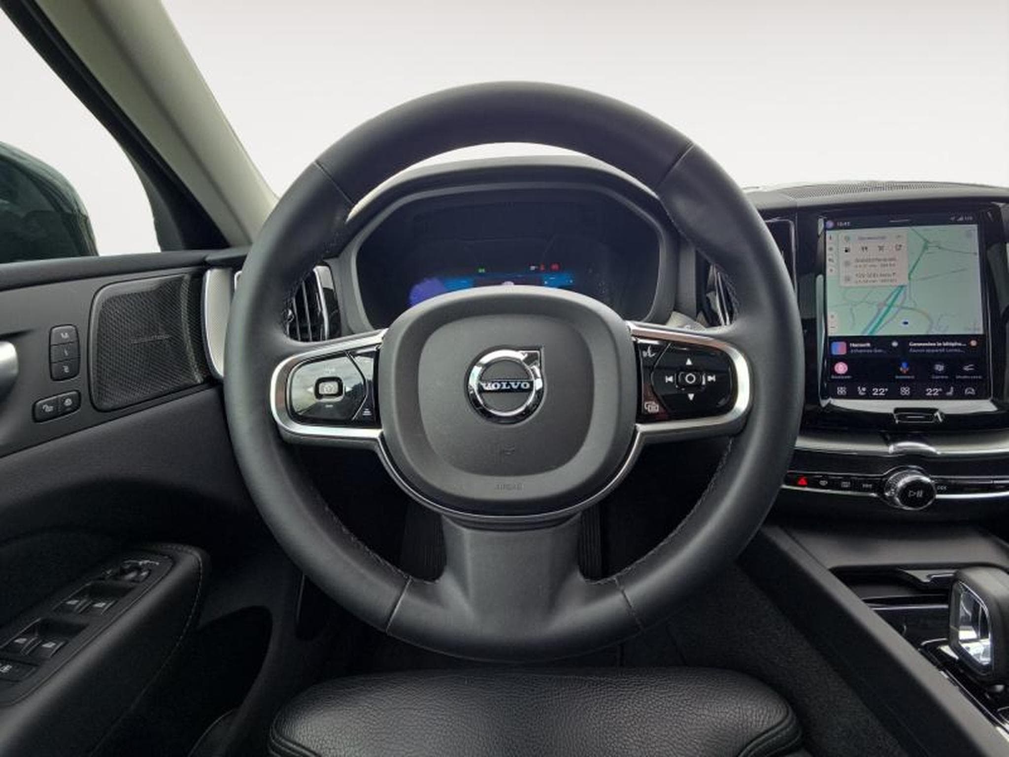 Volvo XC60 B4 Plus Dark / Essence (2024) - Foto 12
