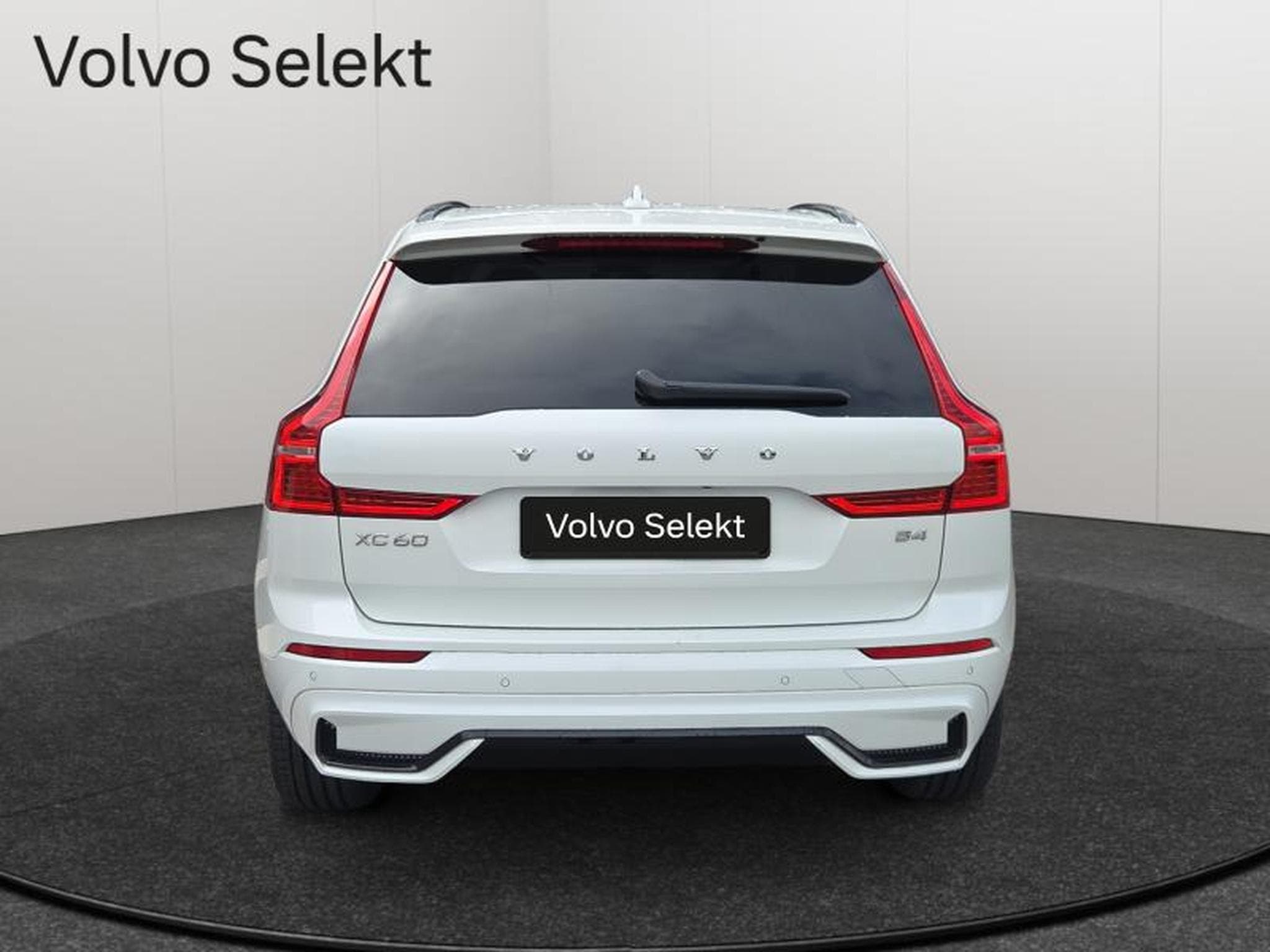 Volvo XC60 B4 Plus Dark/ Essence (2024) - Foto 6