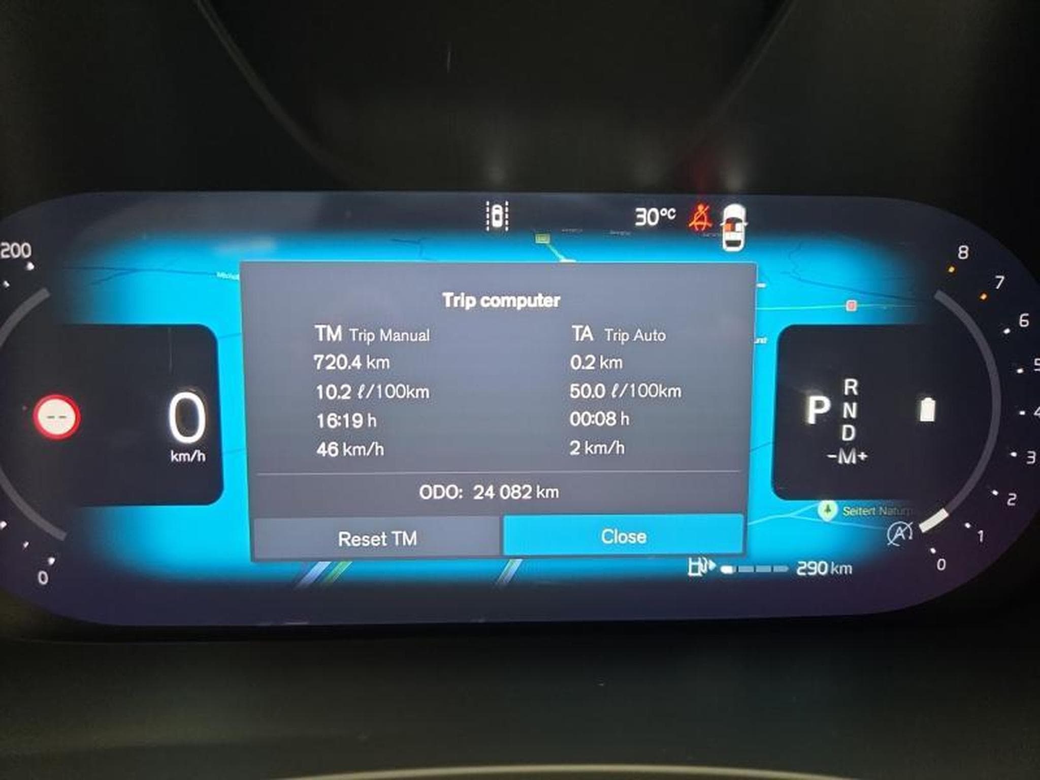 Volvo XC60 B5 AWD Plus Dark / Essence (2025) - Foto 18