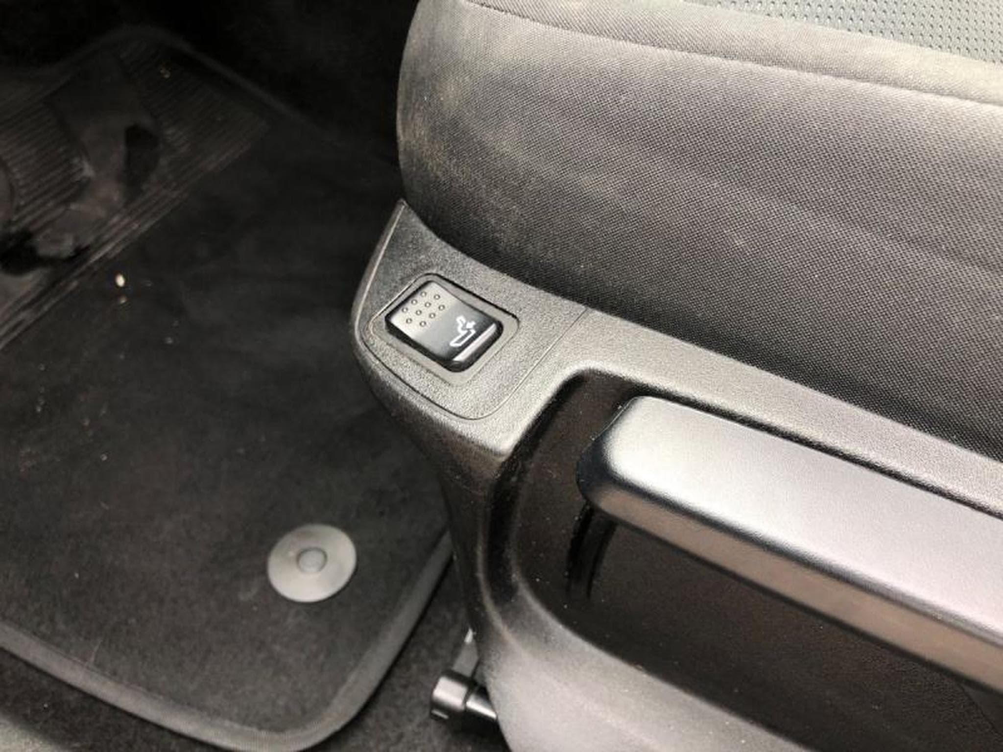Fiat Tipo 5 portes/SW Lounge (2018) - Foto 17