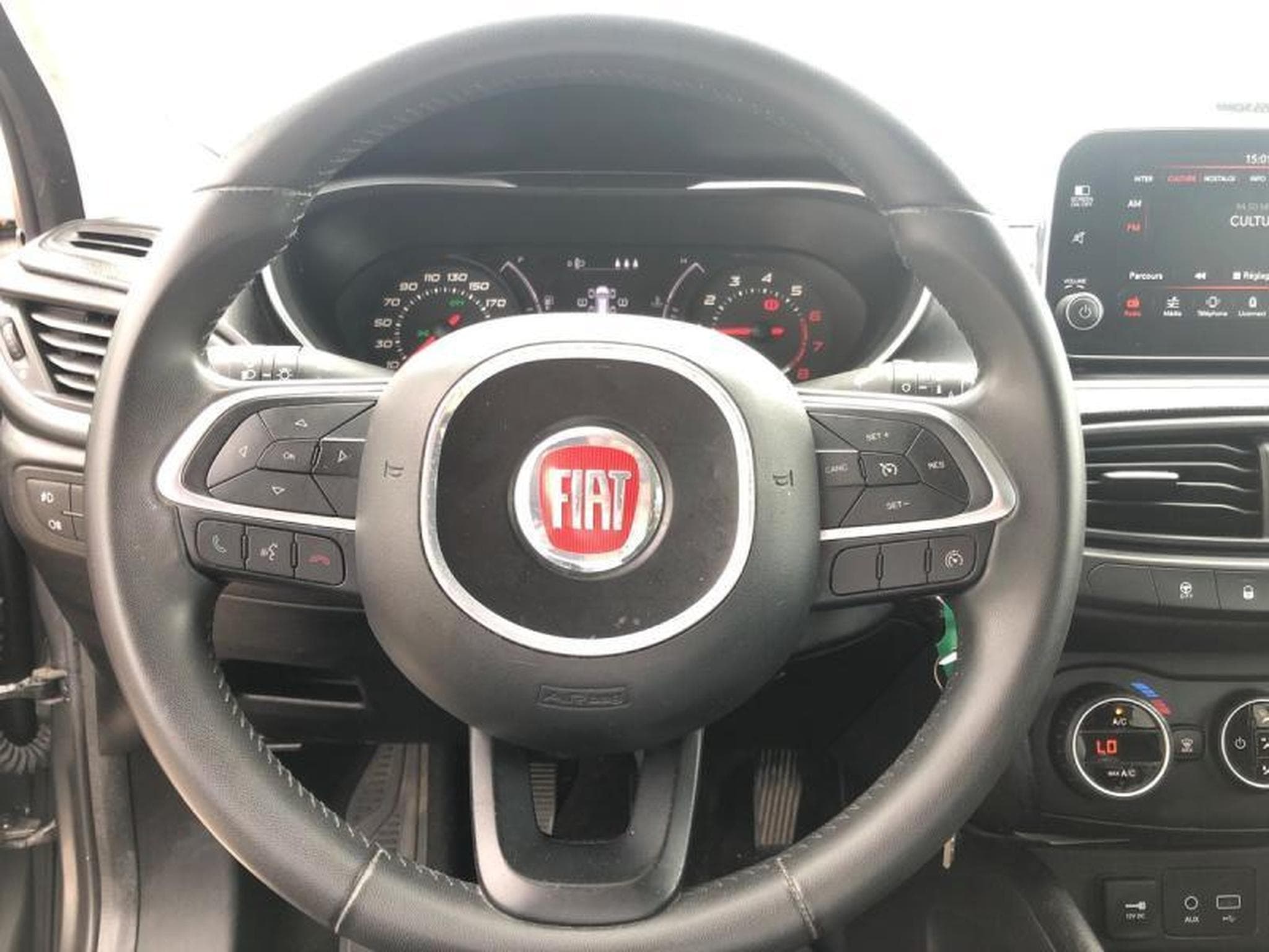 Fiat Tipo 5 portes/SW Lounge (2018) - Foto 19