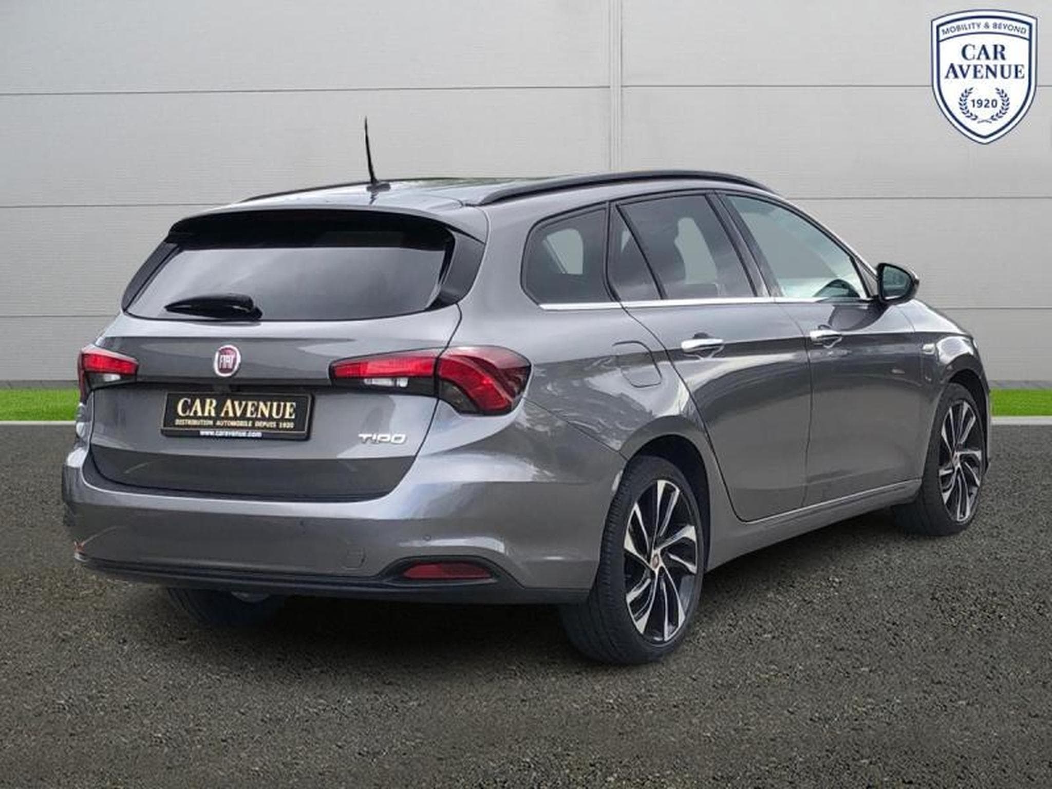 Fiat Tipo 5 portes/SW Lounge (2018) - Foto 2