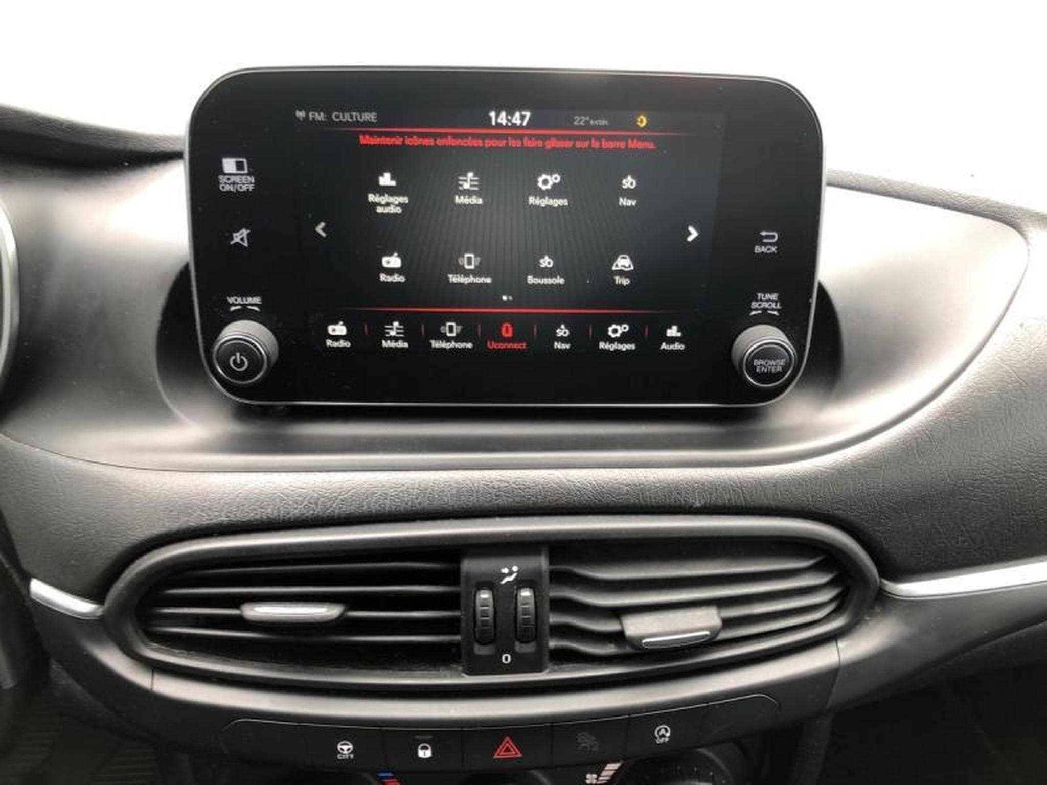 Fiat Tipo 5 portes/SW Lounge (2018) - Foto 9
