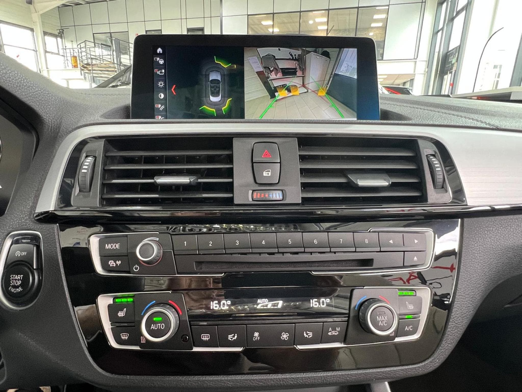 BMW 220 iA 184 CABRIO ,SPORT PAKET, 1 HAND, VOLANT M, CARPLAY, NAVI (2020) - Foto 13