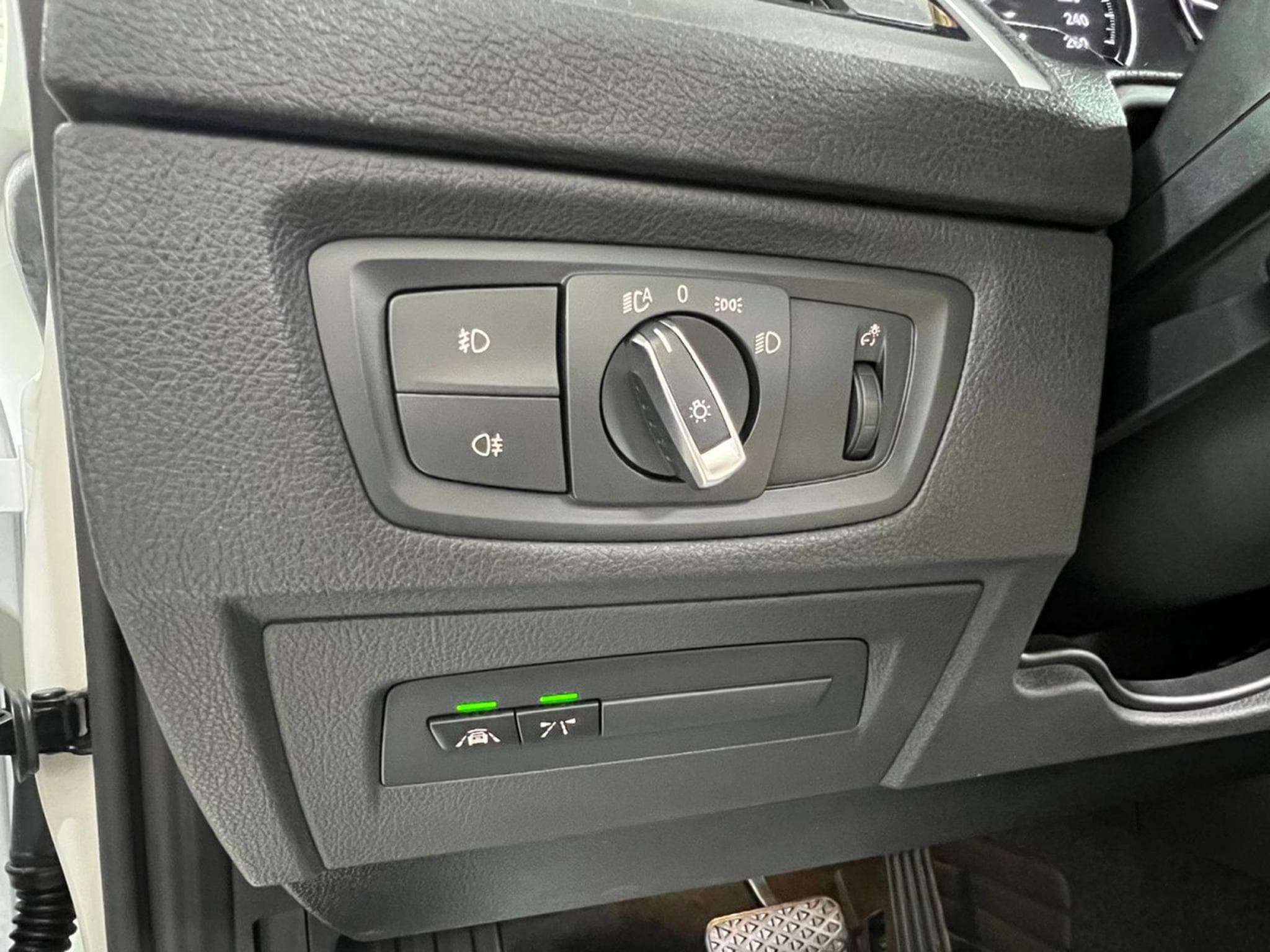 BMW 220 iA 184 CABRIO ,SPORT PAKET, 1 HAND, VOLANT M, CARPLAY, NAVI (2020) - Foto 8