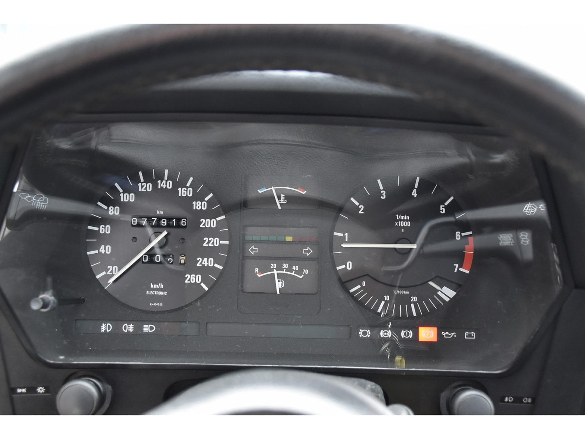 BMW 635 CSI CUIR TOIT OUVRANT REGUL 1° MAIN (1986) - Foto 11