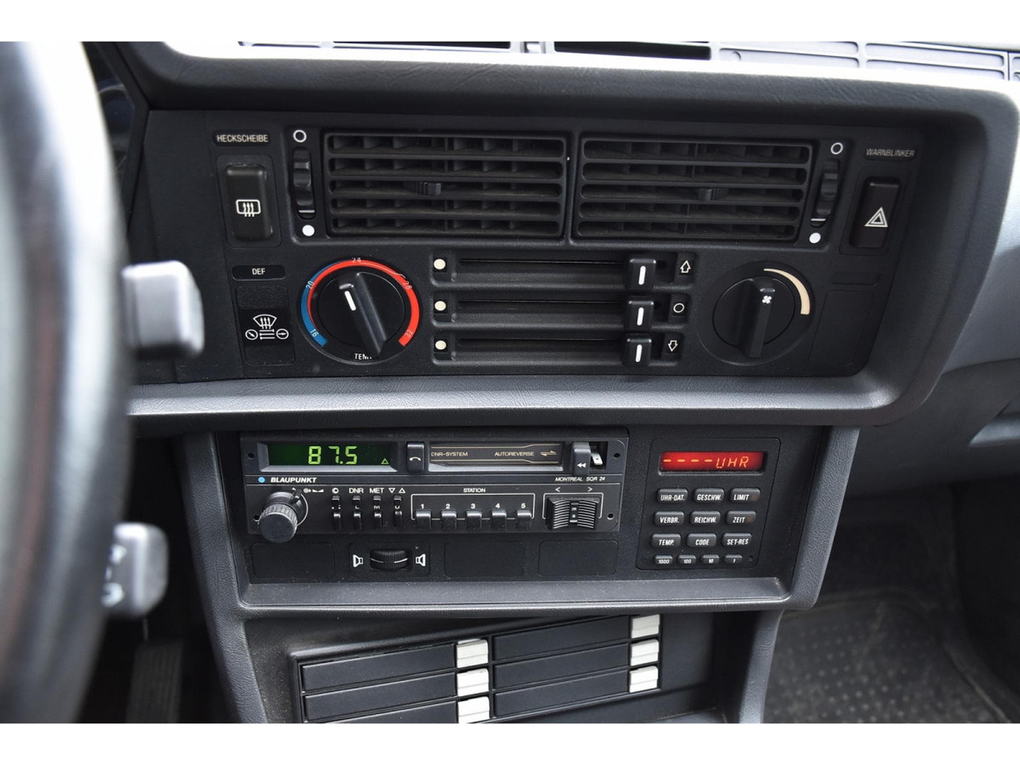 BMW 635 CSI CUIR TOIT OUVRANT REGUL 1° MAIN (1986) - Foto 13