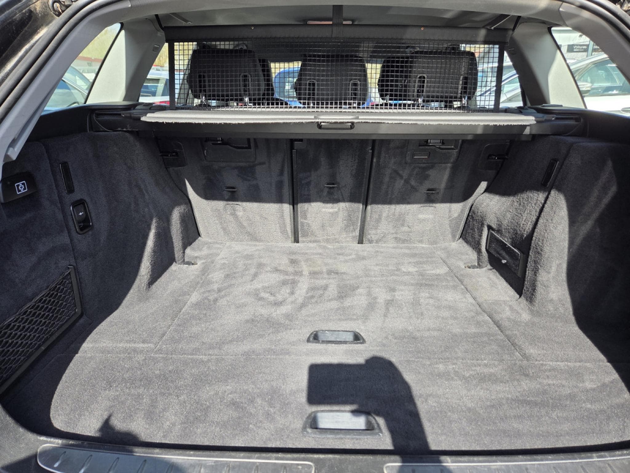 BMW 318 dA 136CV (2019) - Photo 19
