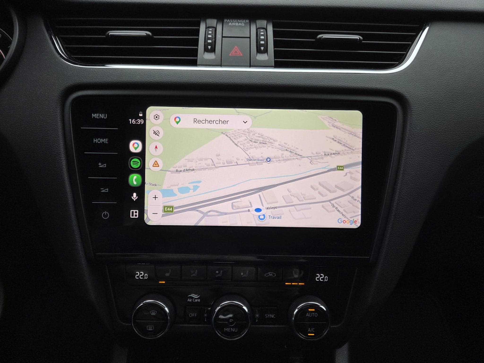 Skoda Octavia BREAK TDI DSG (2019) - Photo 17