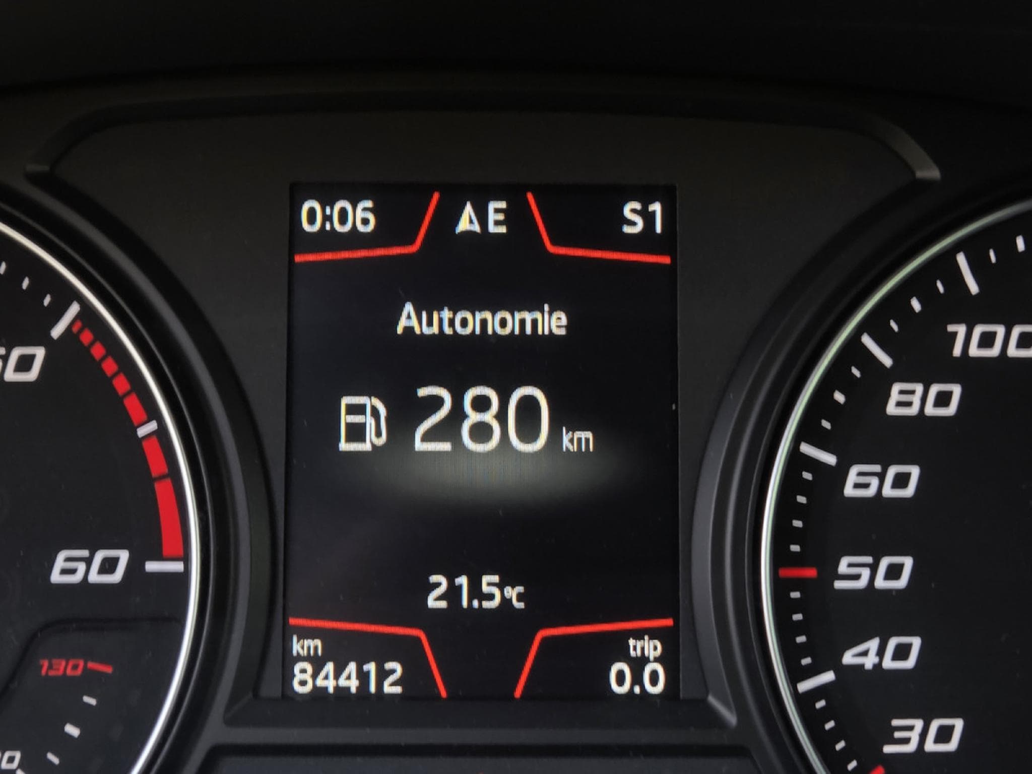 Seat Leon TDI DSG 150CV (2020) - Photo 12
