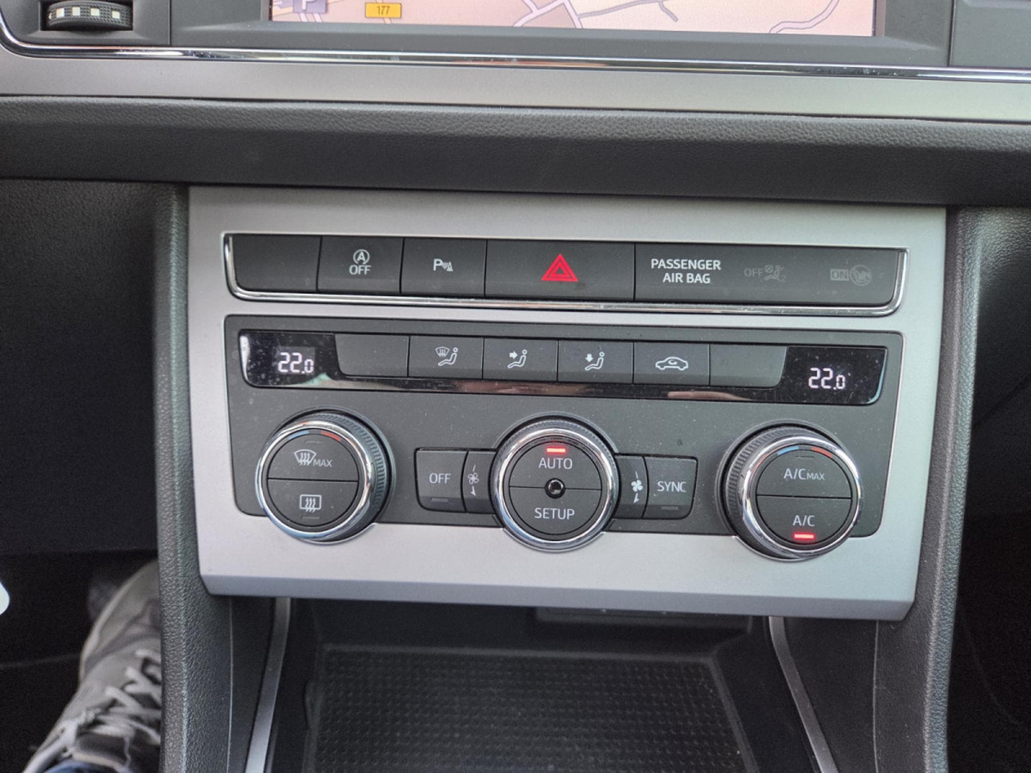Seat Leon TDI DSG 150CV (2020) - Photo 15