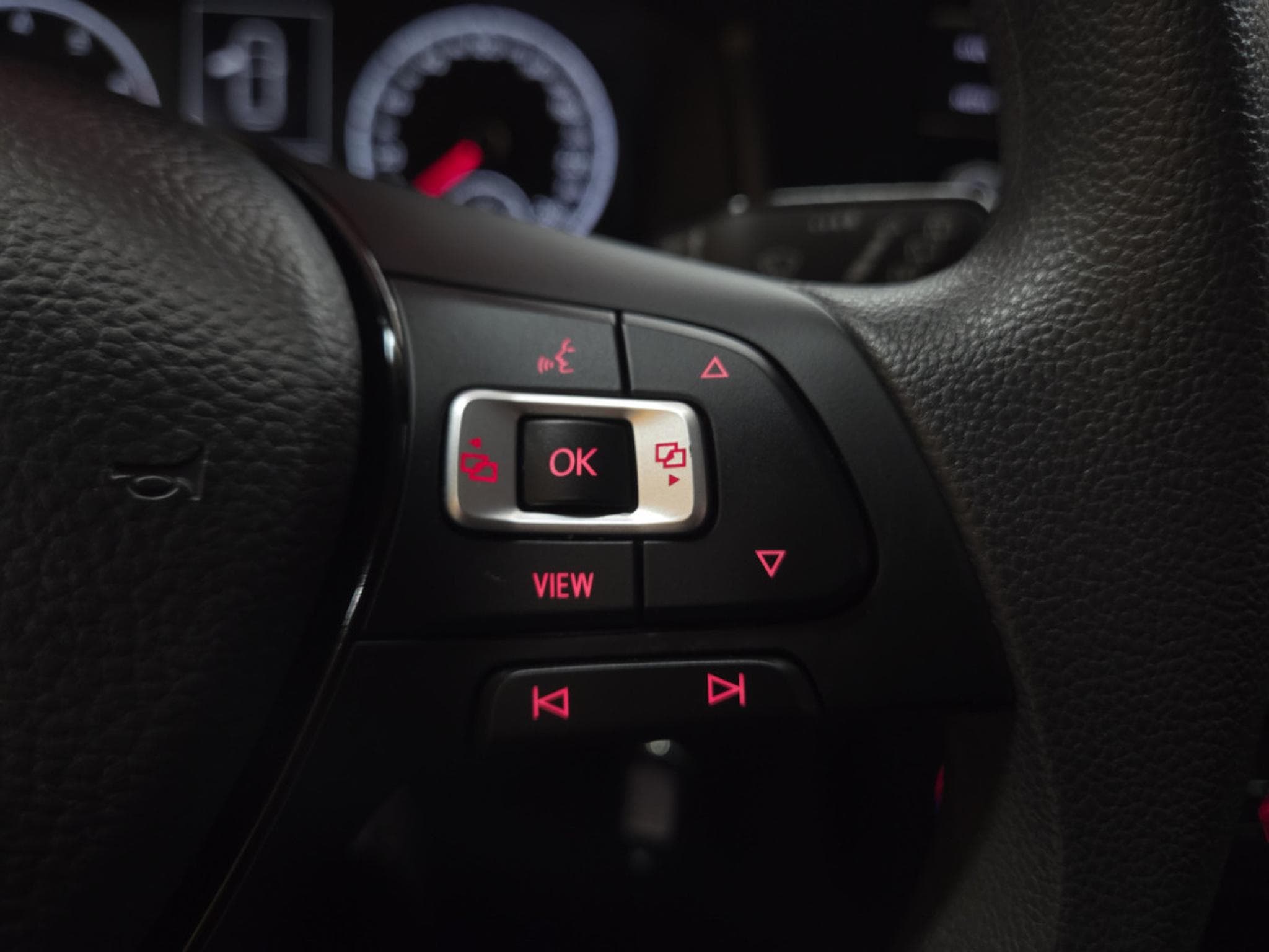 VW Polo 1.0 TRENDLINE 65CV (2018) - Photo 14