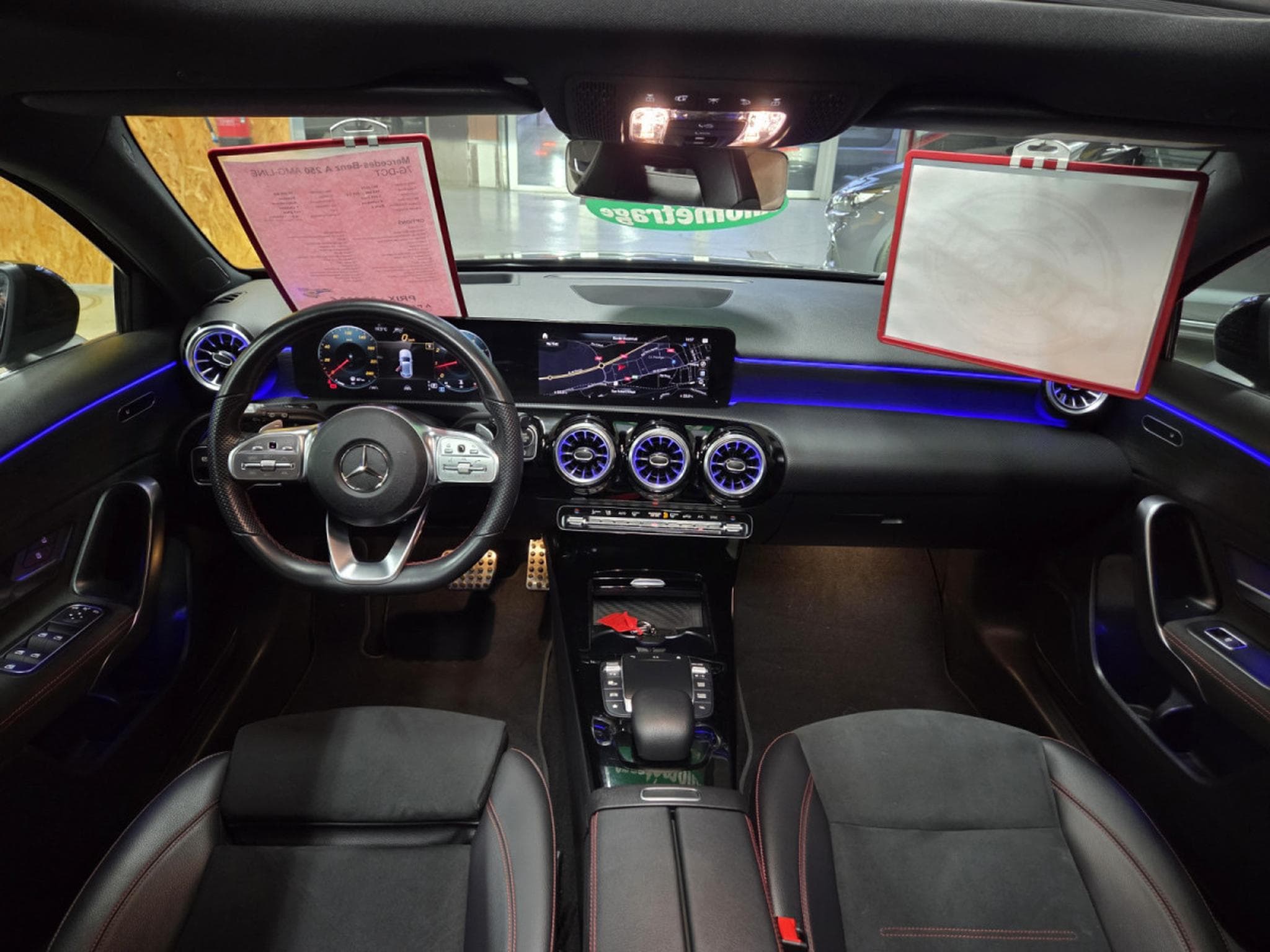 Mercedes A 250 AMG-LINE 7G-DCT (2024) - Photo 13